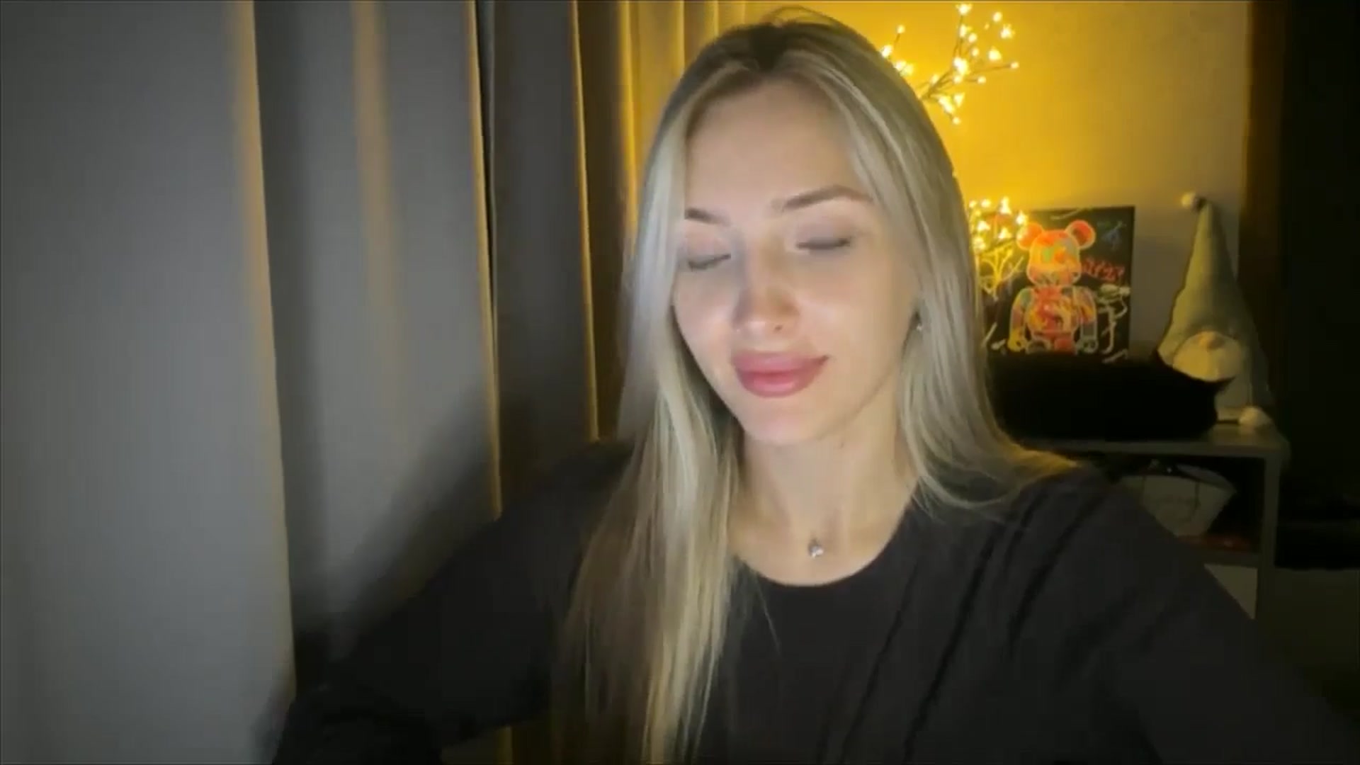 Gallery image thumbnail from My_Diana's myfreecams stream on, 09/25/2024, 22:44 image 6 of 20
