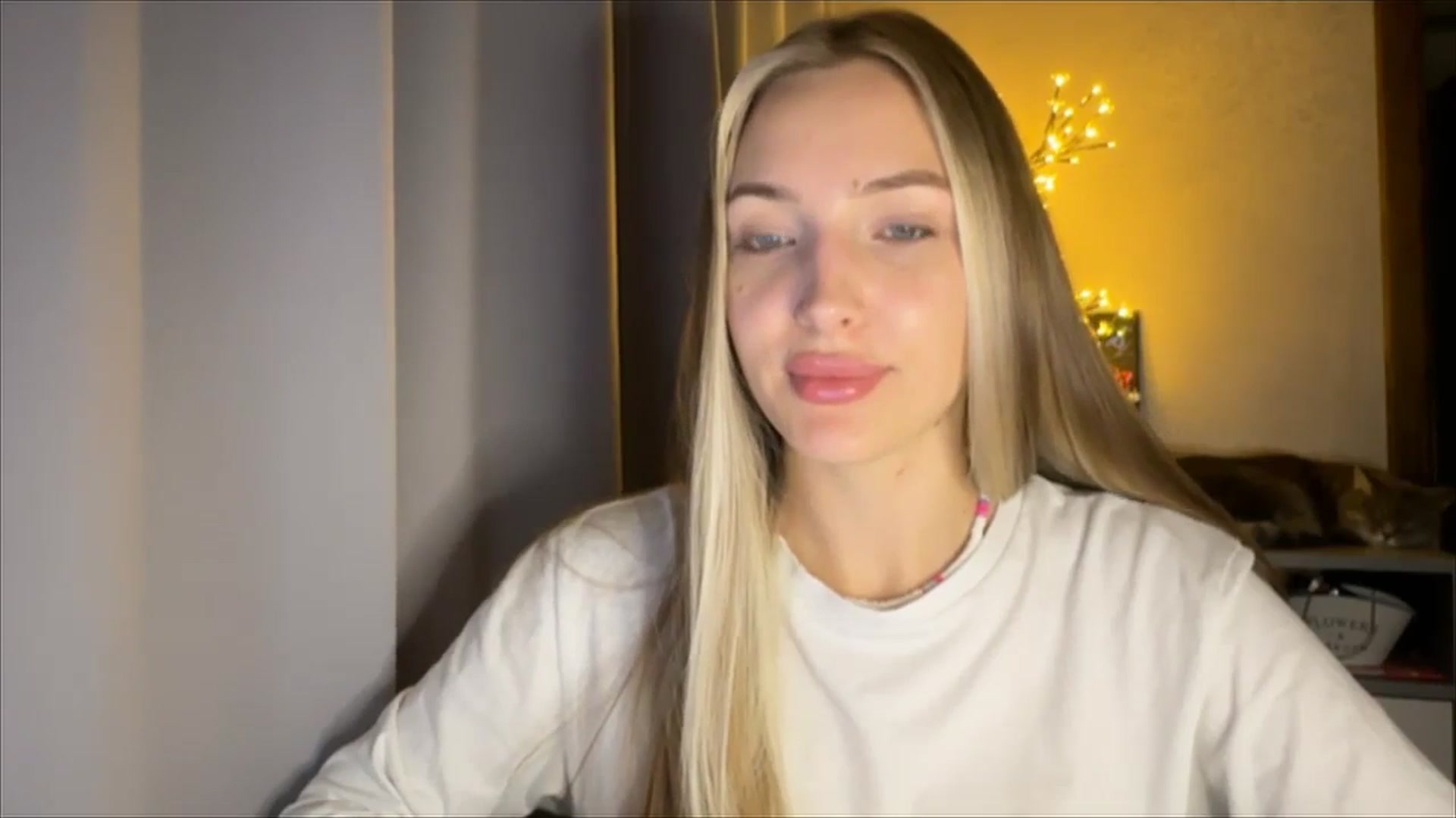 Gallery image thumbnail from My_Diana's myfreecams stream on, 09/26/2024, 20:01 image 4 of 20