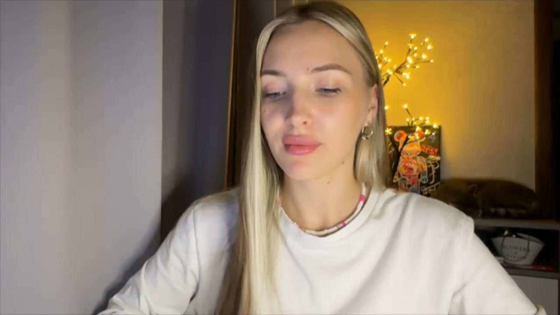 Gallery image thumbnail from My_Diana's myfreecams stream on, 09/26/2024, 20:01 image 9 of 20