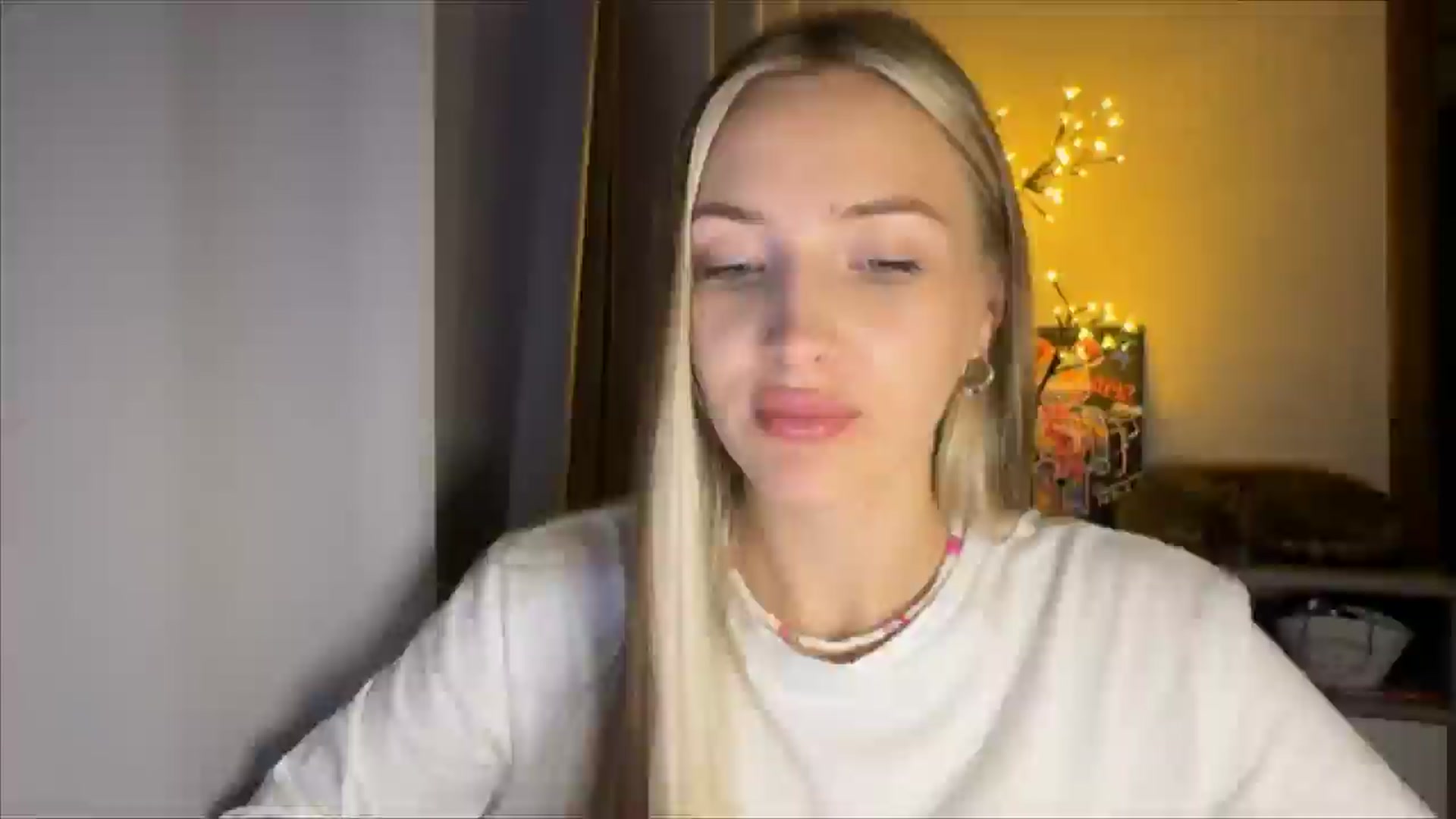 Gallery image thumbnail from My_Diana's myfreecams stream on, 09/26/2024, 20:01 image 10 of 20
