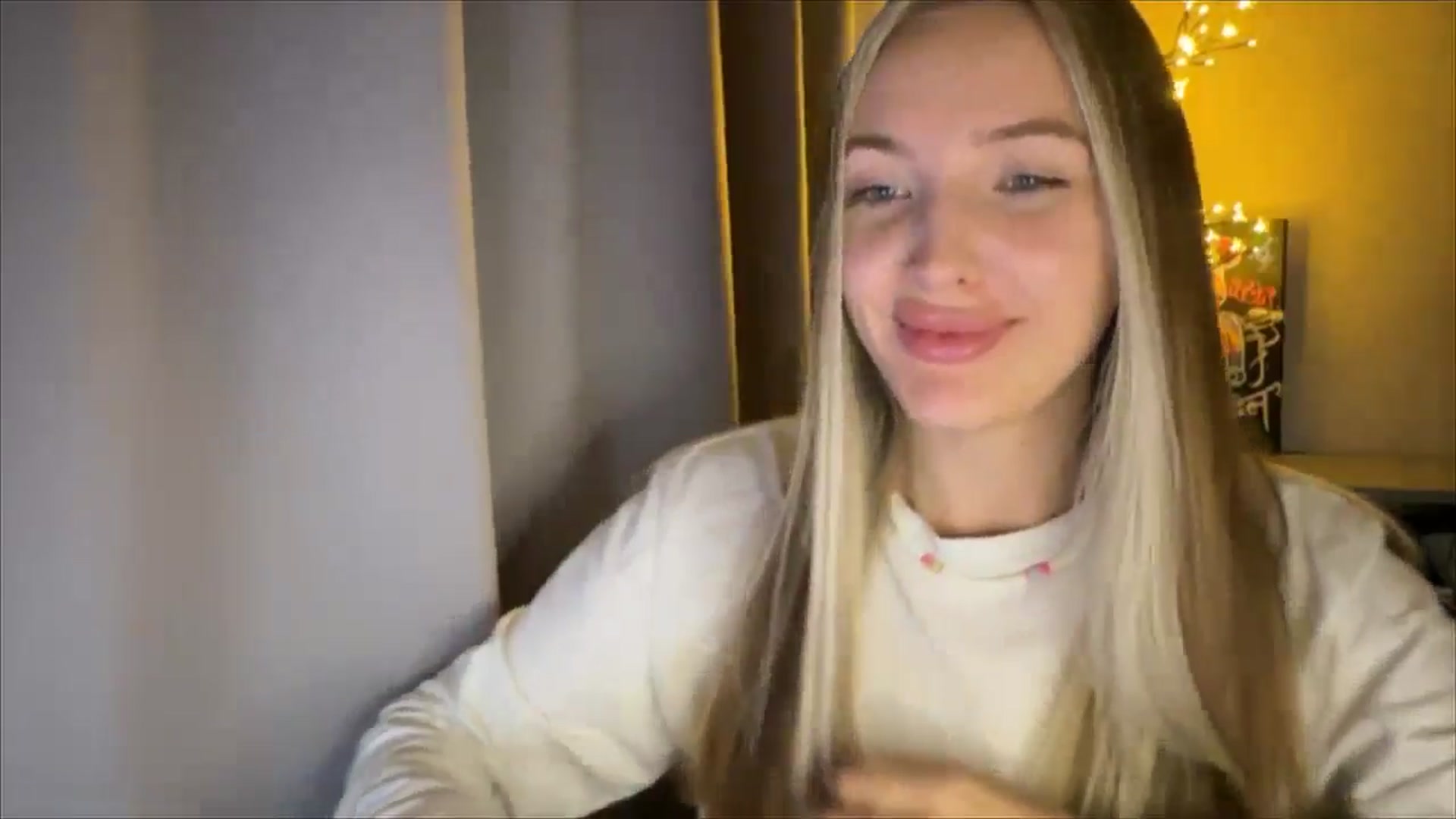 Gallery image thumbnail from My_Diana's myfreecams stream on, 09/26/2024, 20:45 image 11 of 20