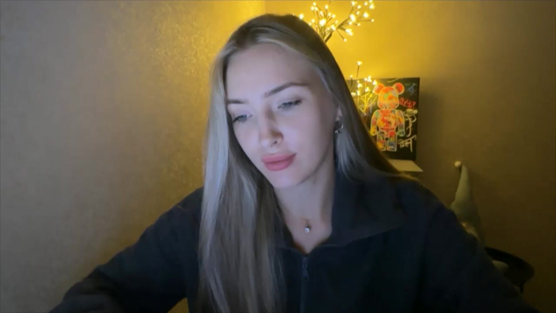 Gallery image thumbnail from My_Diana's myfreecams stream on, 09/28/2024, 21:43 image 16 of 20