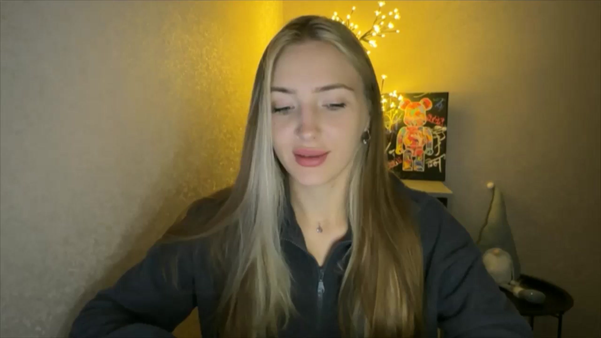 Gallery image thumbnail from My_Diana's myfreecams stream on, 09/28/2024, 21:43 image 1 of 20