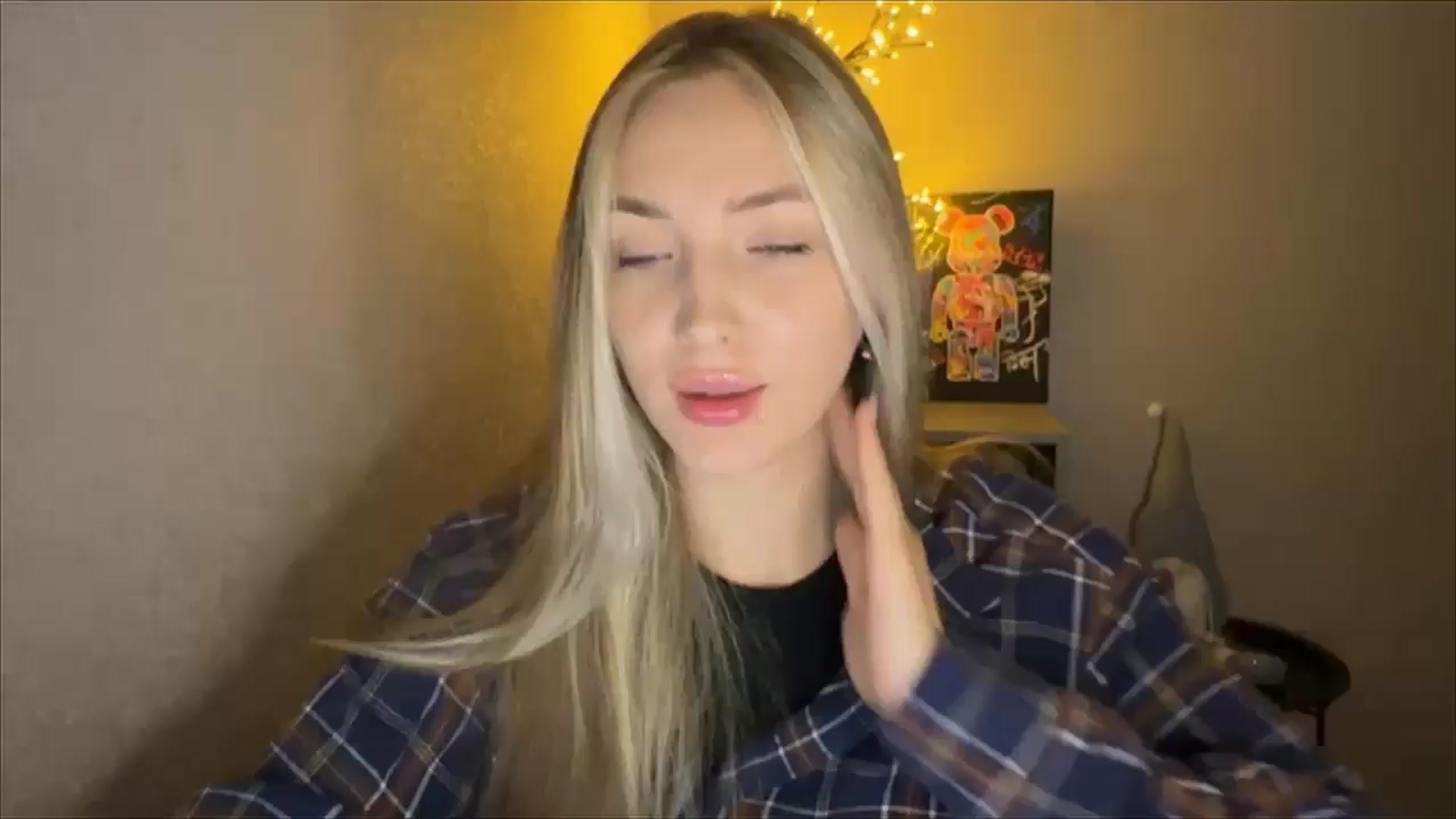 Gallery image thumbnail from My_Diana's myfreecams stream on, 09/29/2024, 20:05 image 10 of 20