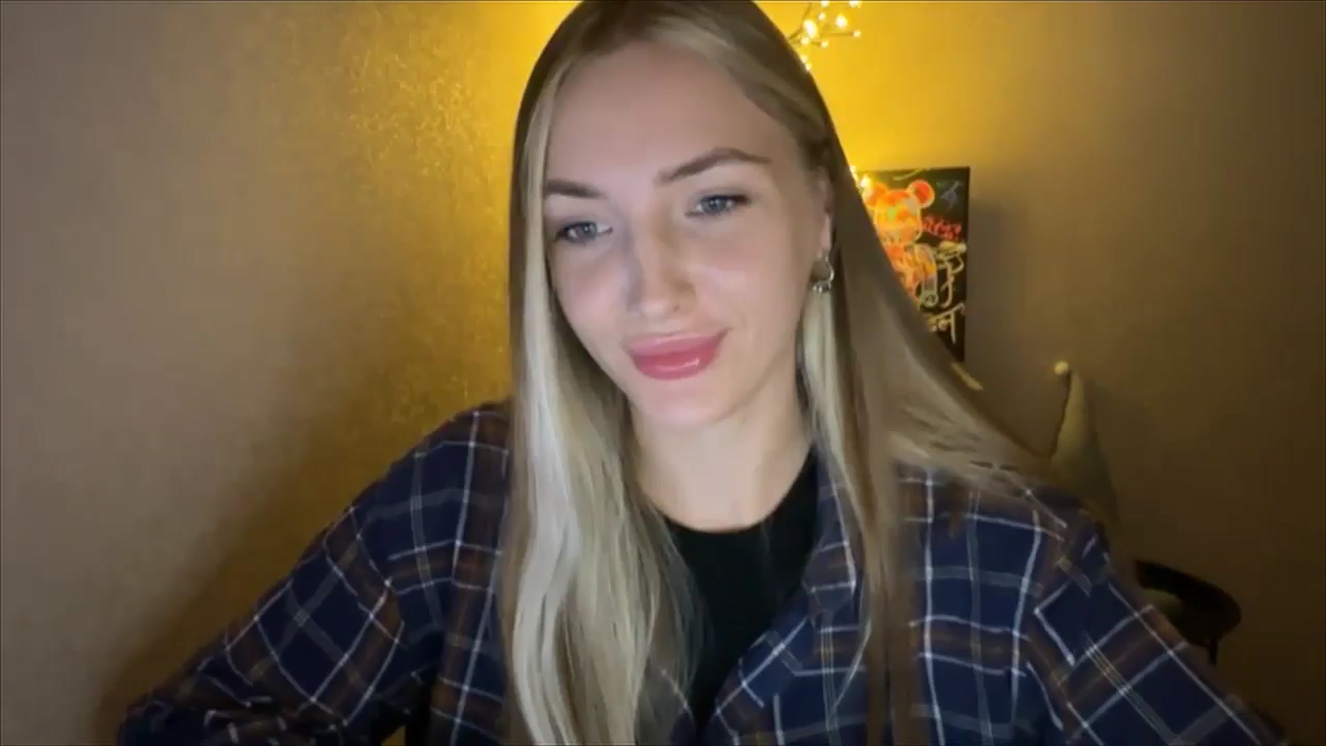 Gallery image thumbnail from My_Diana's myfreecams stream on, 09/29/2024, 22:05 image 15 of 20