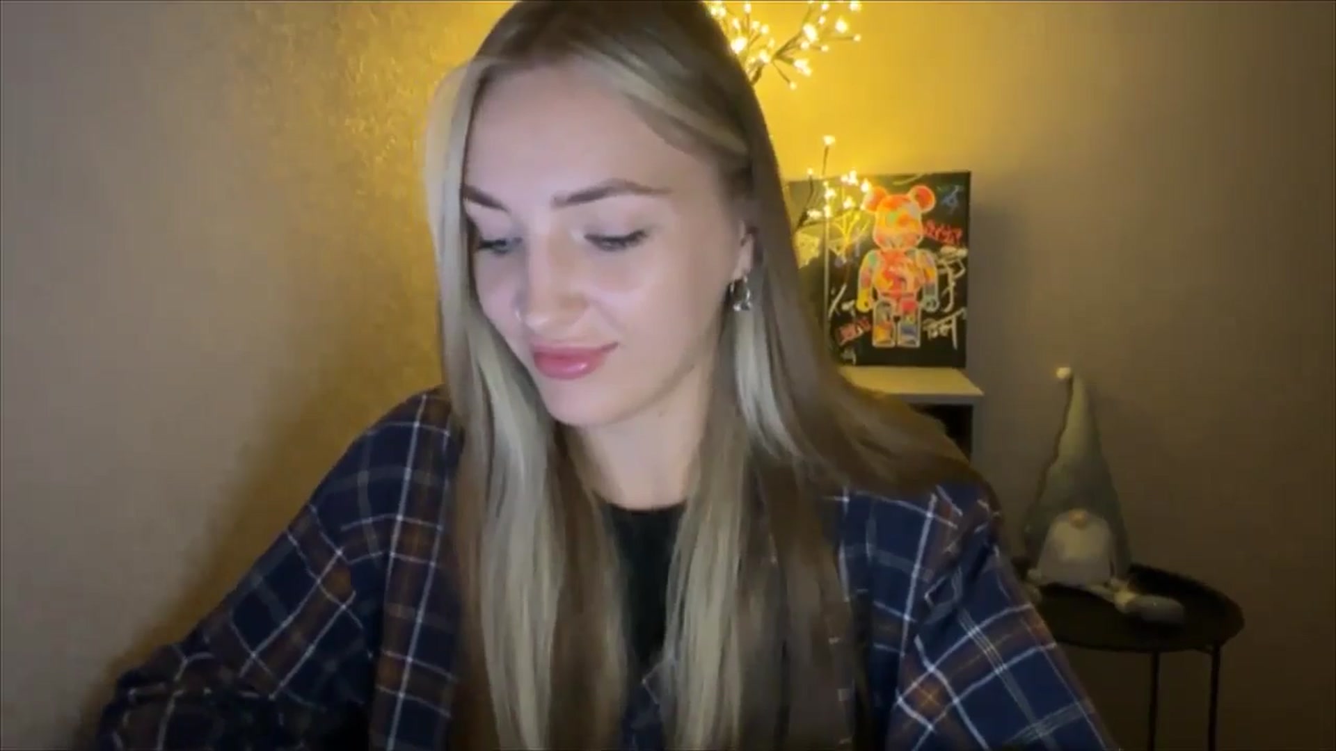 Gallery image thumbnail from My_Diana's myfreecams stream on, 09/29/2024, 22:05 image 17 of 20