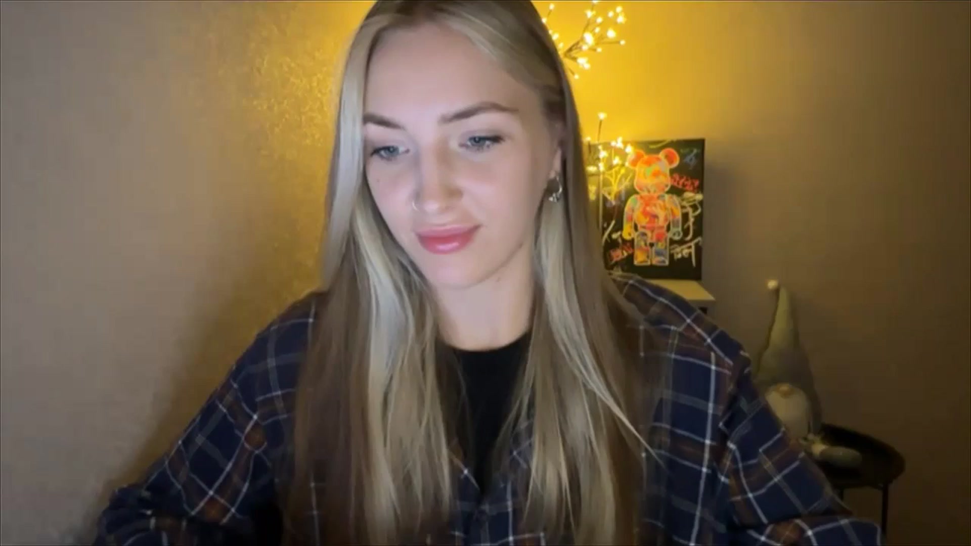 Gallery image thumbnail from My_Diana's myfreecams stream on, 09/29/2024, 22:05 image 20 of 20