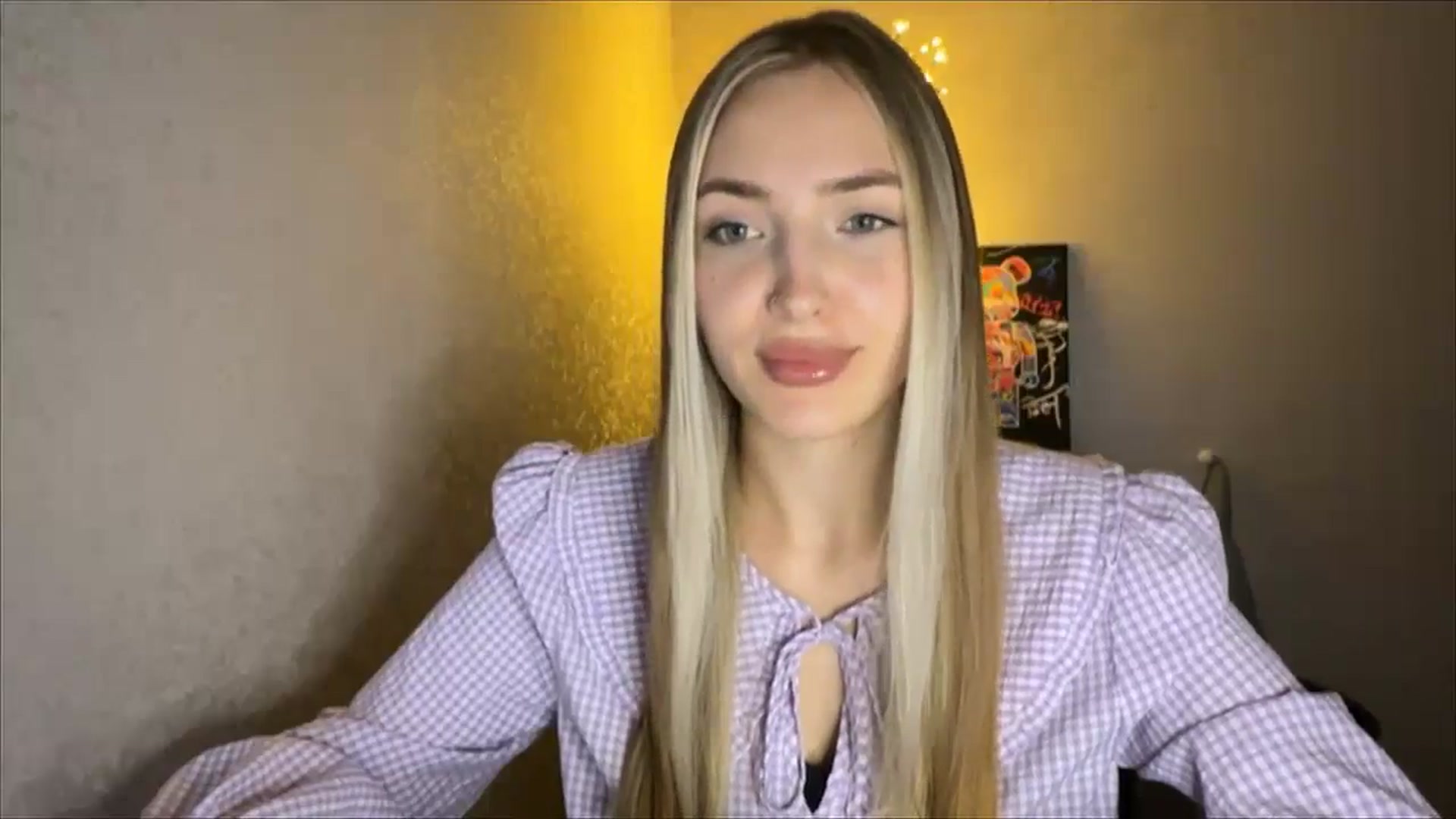 Gallery image thumbnail from My_Diana's myfreecams stream on, 10/04/2024, 19:36 image 4 of 20