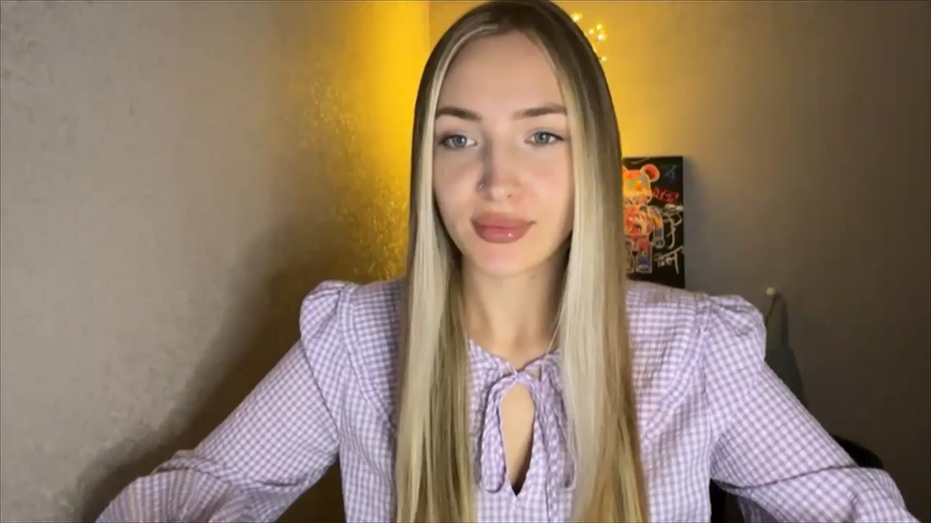 Gallery image thumbnail from My_Diana's myfreecams stream on, 10/04/2024, 19:36 image 1 of 20