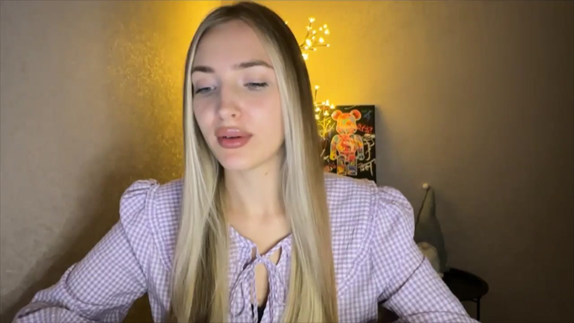 Gallery image thumbnail from My_Diana's myfreecams stream on, 10/04/2024, 21:19 image 1 of 20