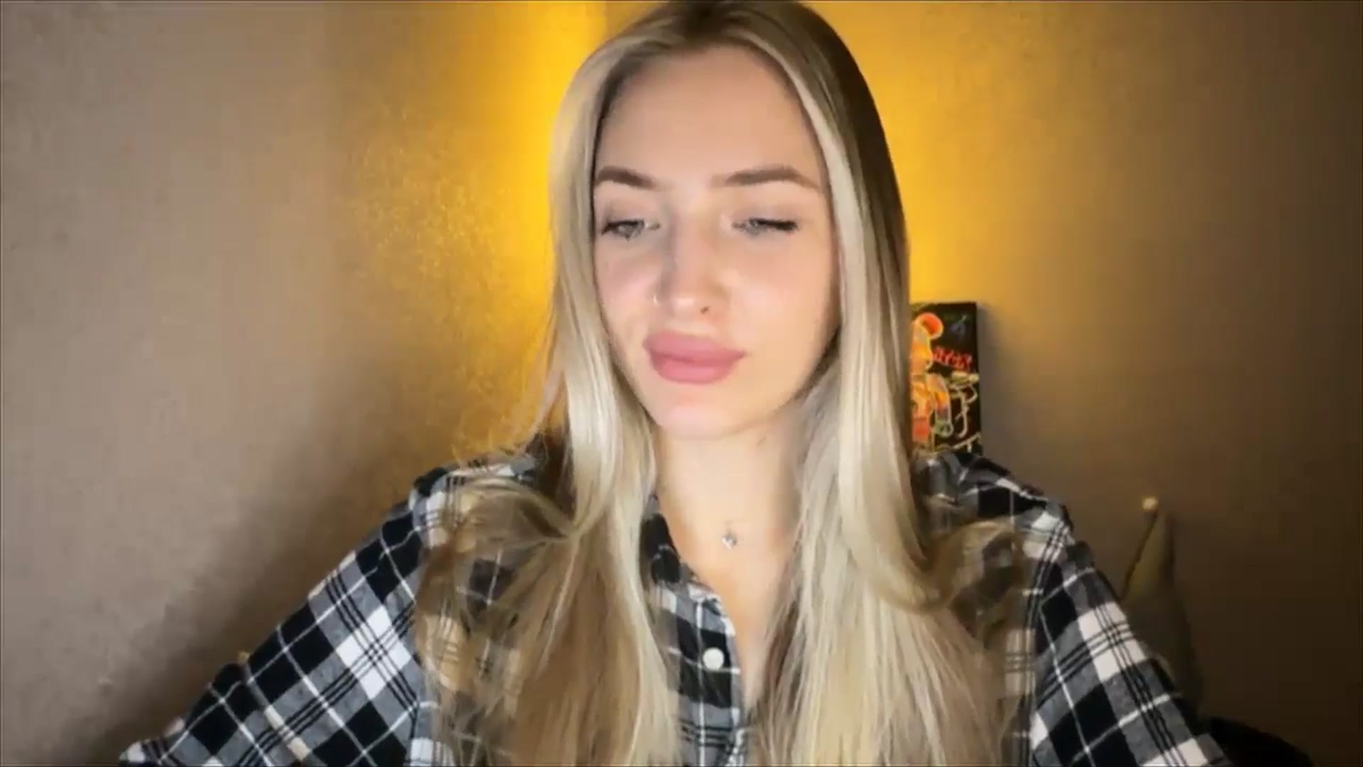 Gallery image thumbnail from My_Diana's myfreecams stream on, 10/05/2024, 20:04 image 2 of 20