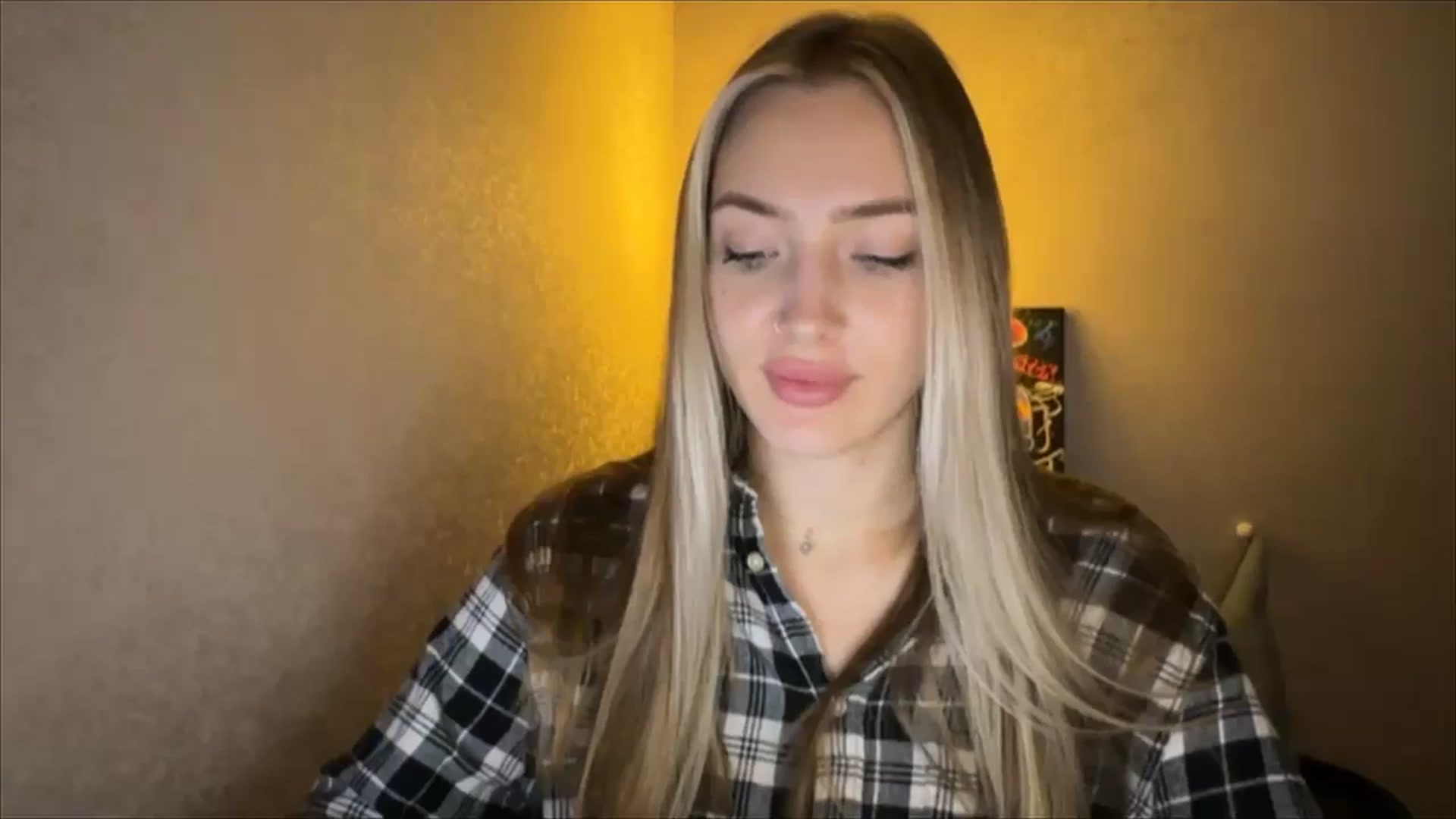Gallery image thumbnail from My_Diana's myfreecams stream on, 10/05/2024, 20:52 image 9 of 20