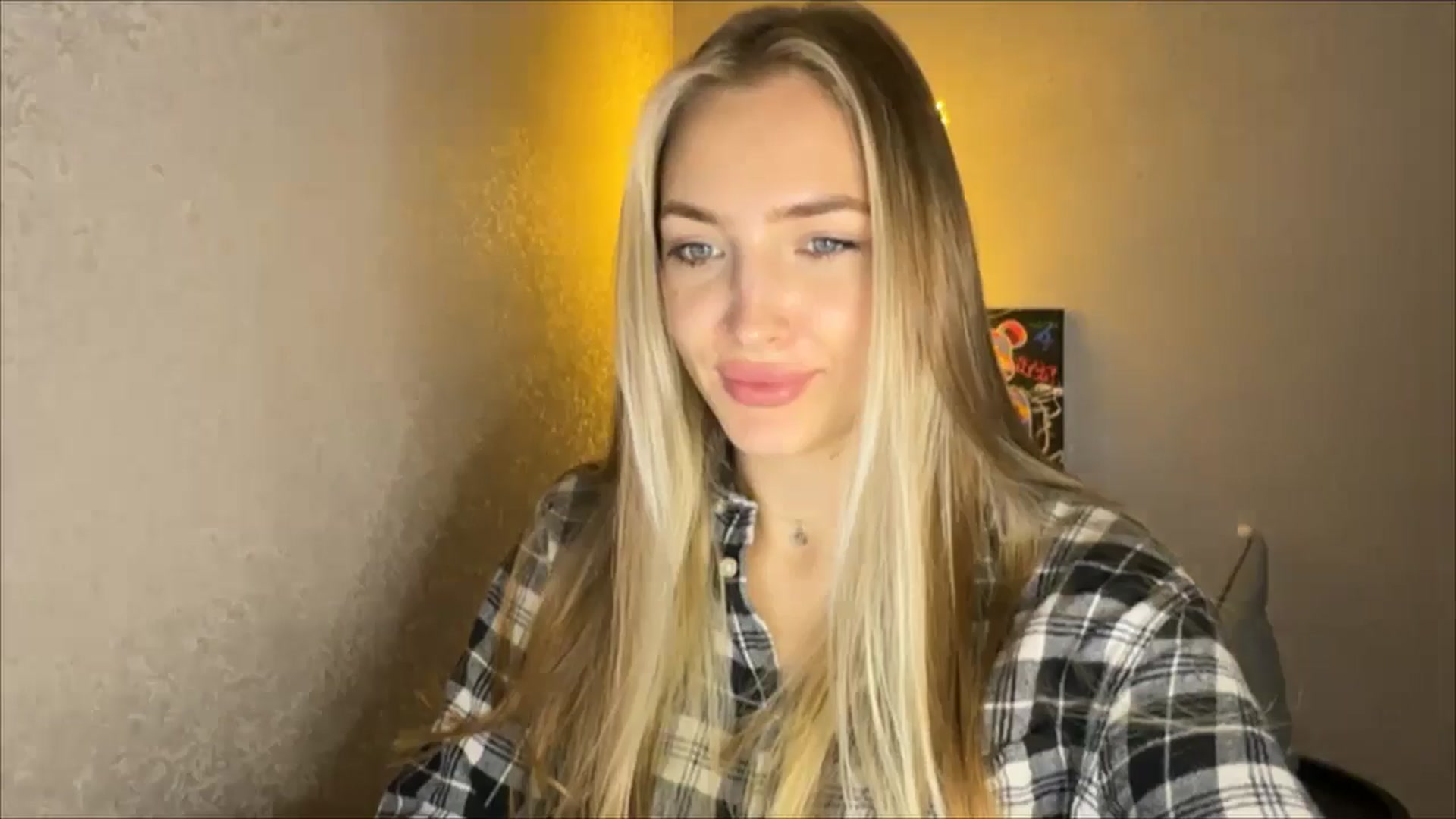 Gallery image thumbnail from My_Diana's myfreecams stream on, 10/05/2024, 20:52 image 17 of 20