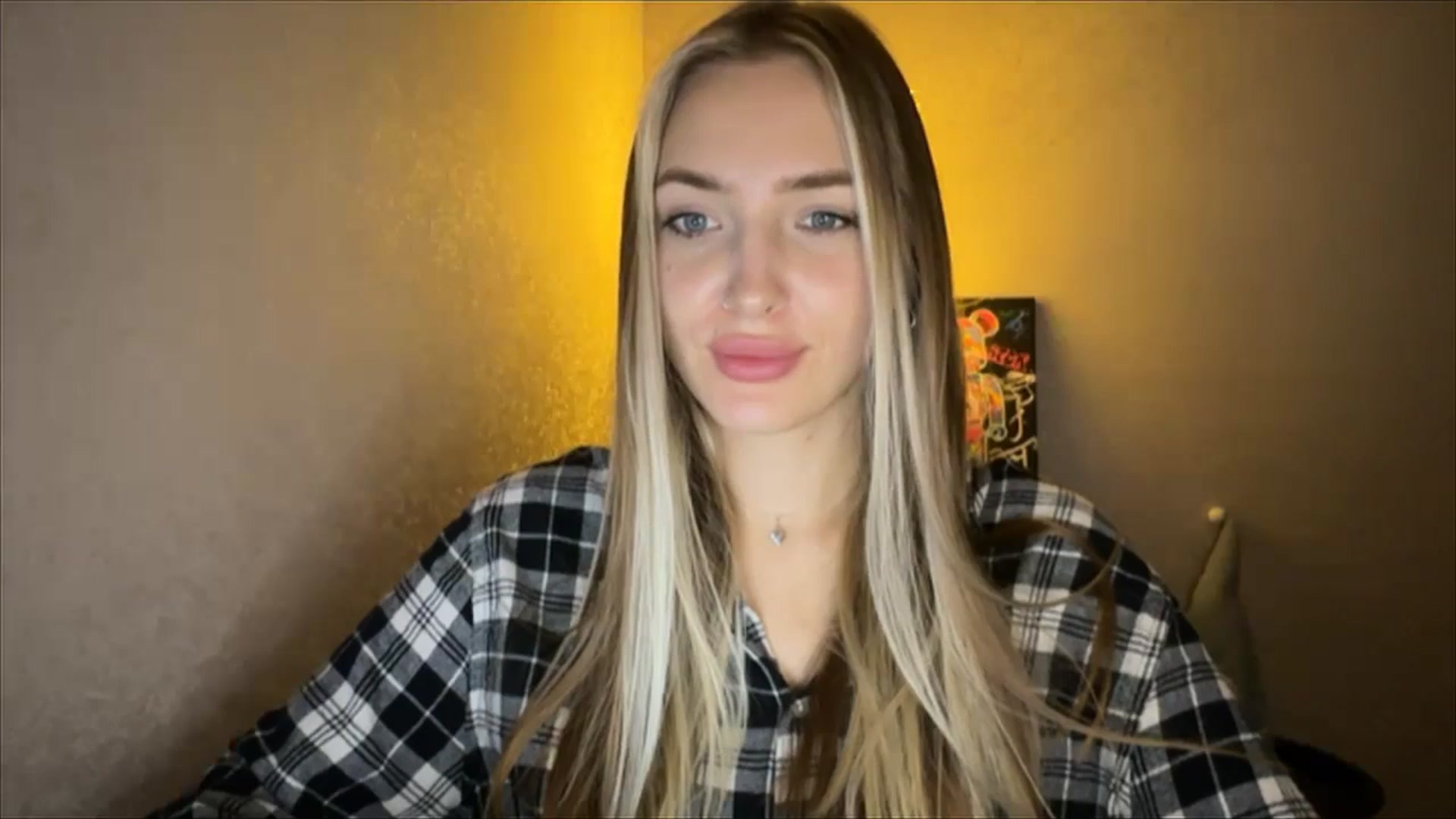 Gallery image thumbnail from My_Diana's myfreecams stream on, 10/05/2024, 22:30 image 4 of 20