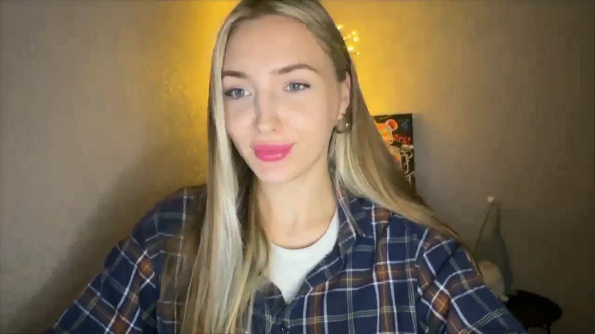 Gallery image thumbnail from My_Diana's myfreecams stream on, 10/06/2024, 19:36 image 4 of 20