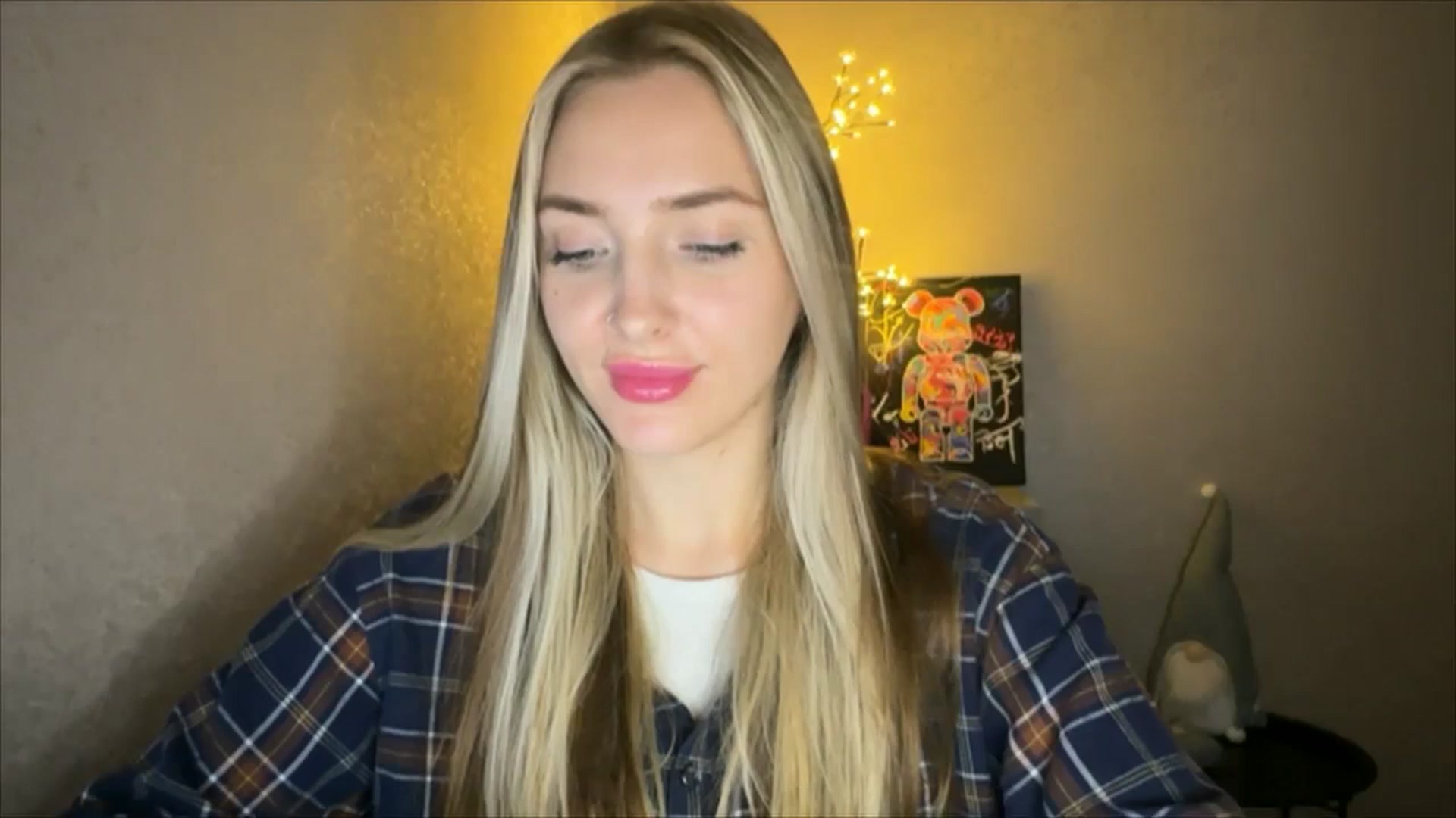 Gallery image thumbnail from My_Diana's myfreecams stream on, 10/06/2024, 20:43 image 10 of 20