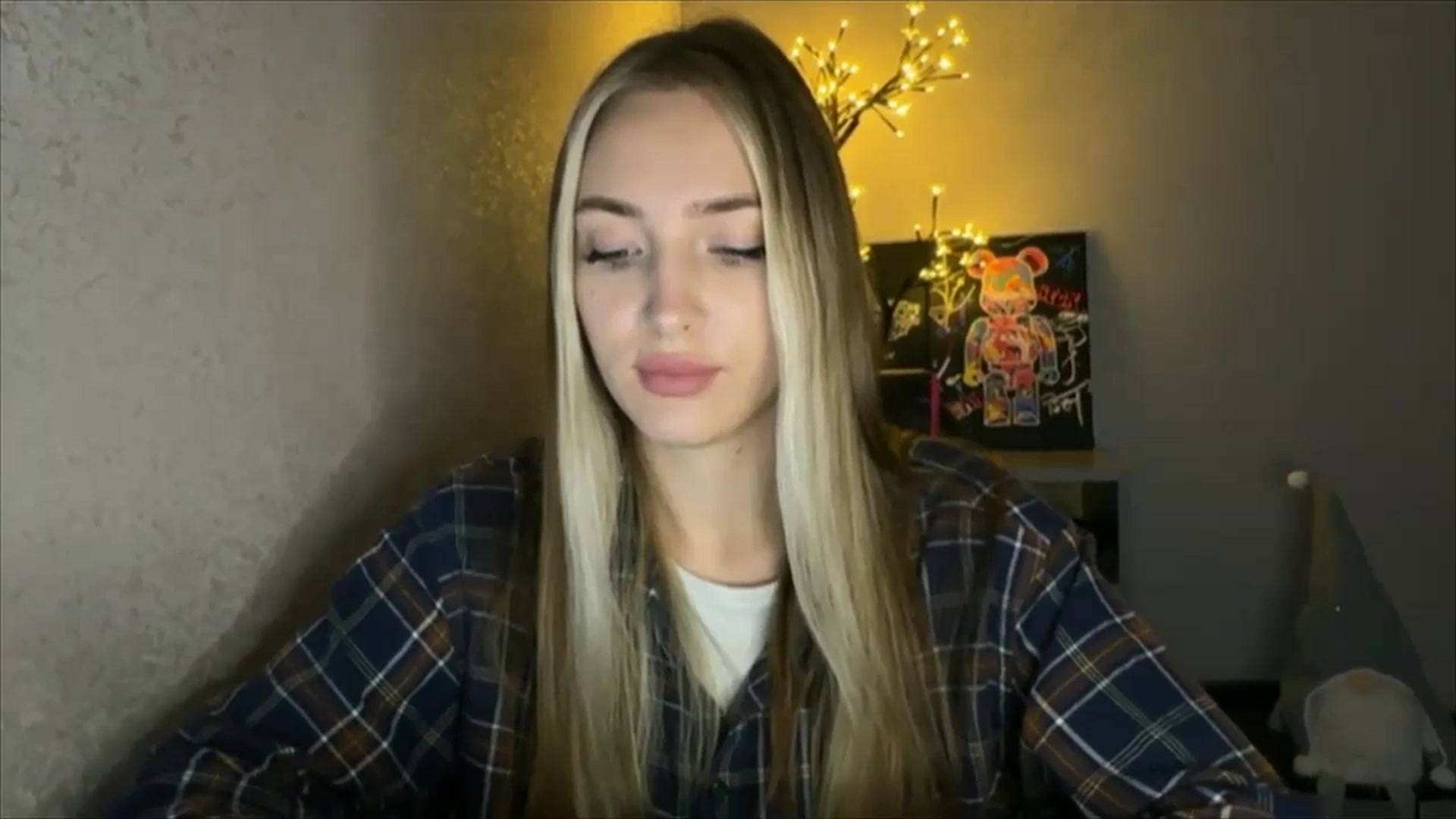 Gallery image thumbnail from My_Diana's myfreecams stream on, 10/08/2024, 14:10 image 20 of 20