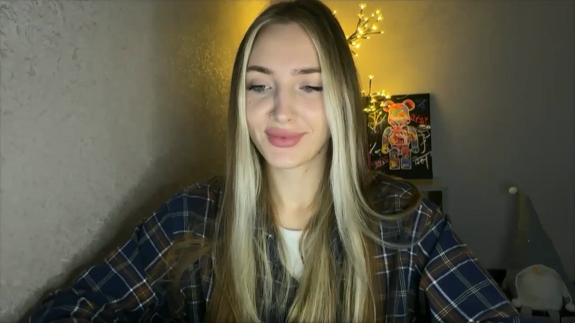 Gallery image thumbnail from My_Diana's myfreecams stream on, 10/08/2024, 14:10 image 11 of 20