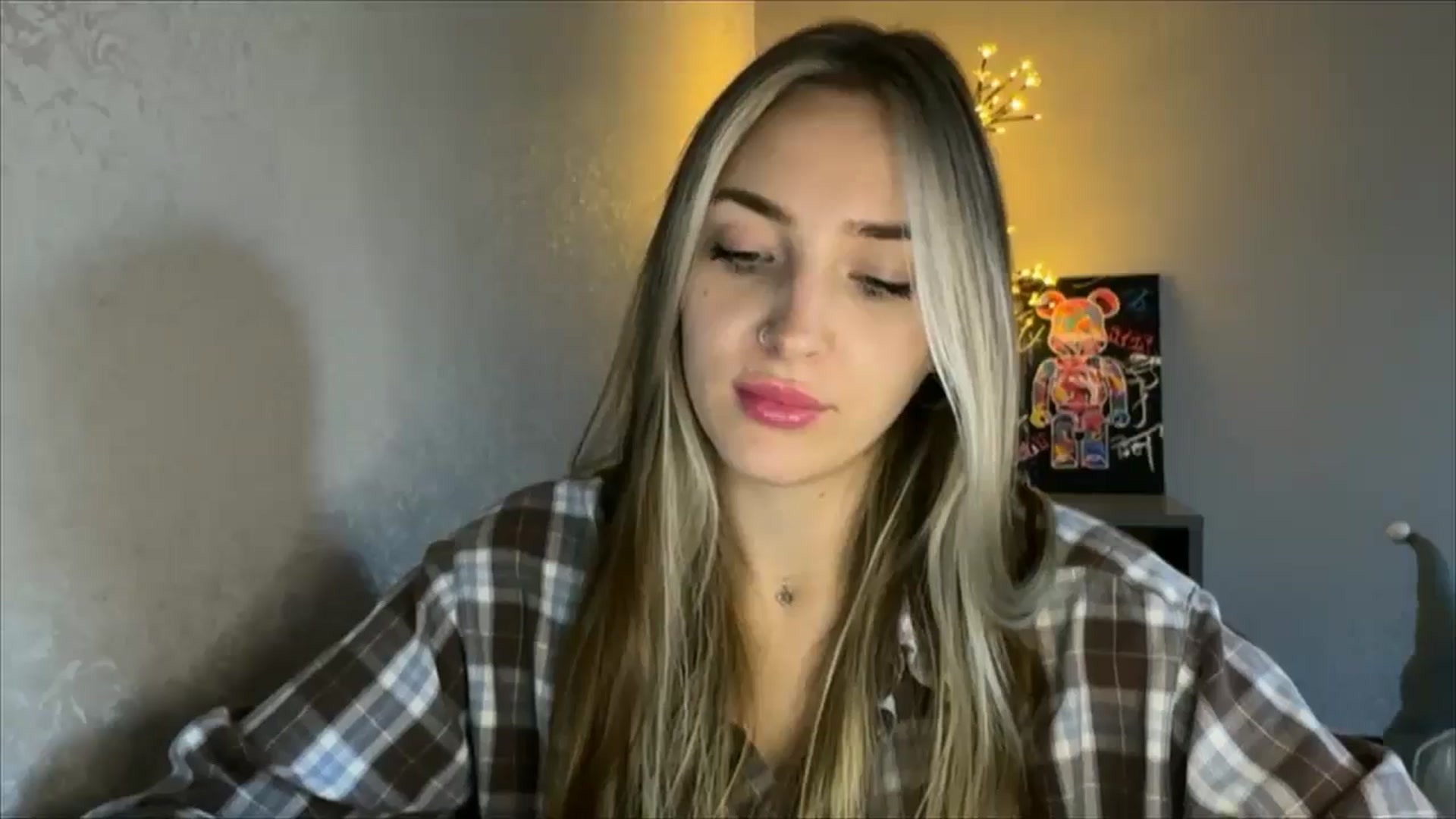 Gallery image thumbnail from My_Diana's myfreecams stream on, 10/09/2024, 13:47 image 16 of 20