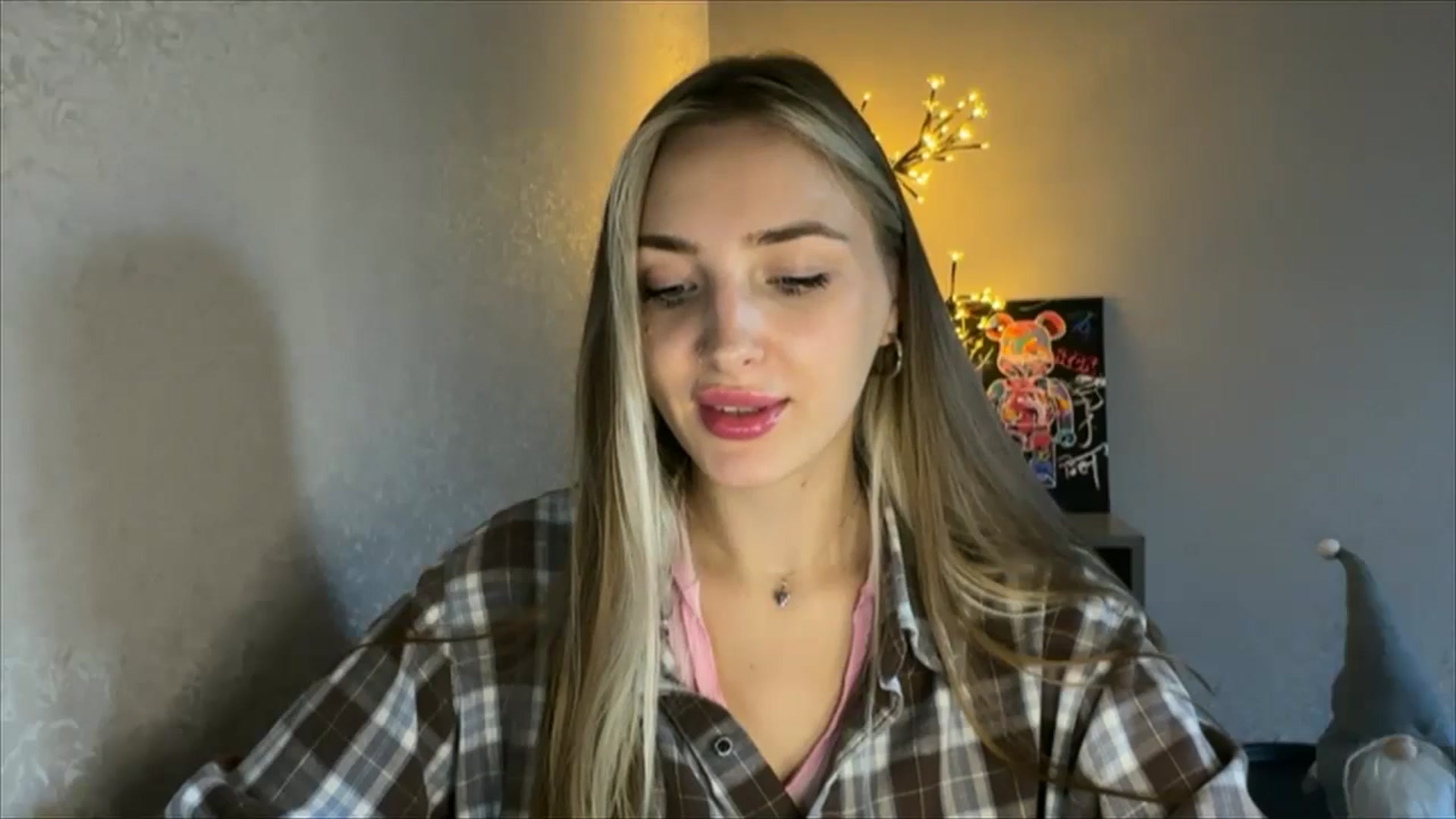 Gallery image thumbnail from My_Diana's myfreecams stream on, 10/09/2024, 13:47 image 5 of 20
