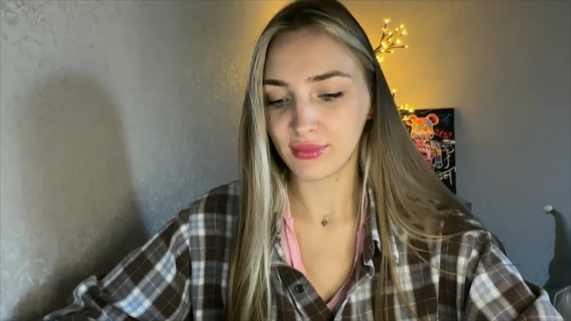 Gallery image thumbnail from My_Diana's myfreecams stream on, 10/09/2024, 13:47 image 7 of 20
