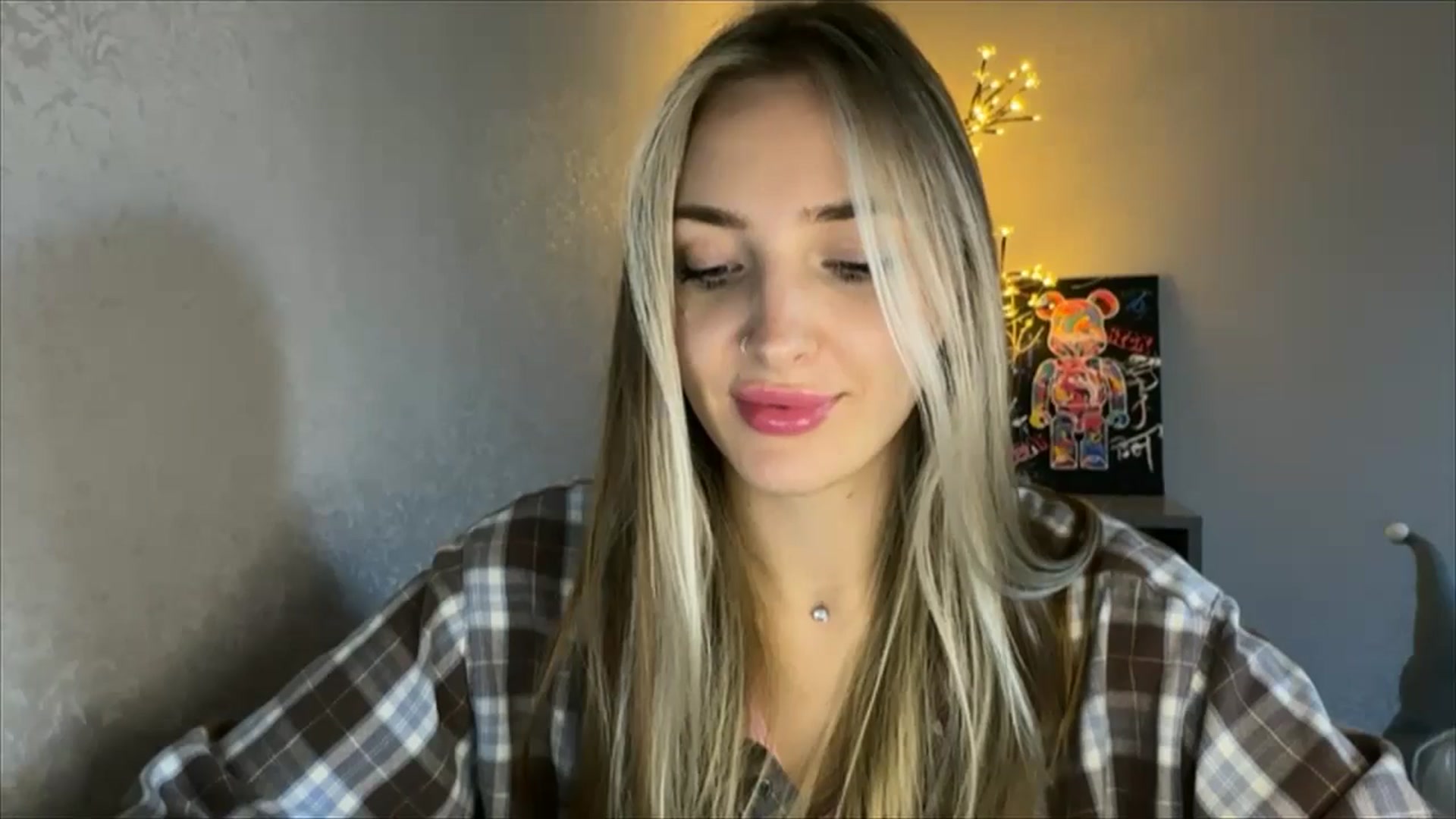 Gallery image thumbnail from My_Diana's myfreecams stream on, 10/09/2024, 13:47 image 11 of 20