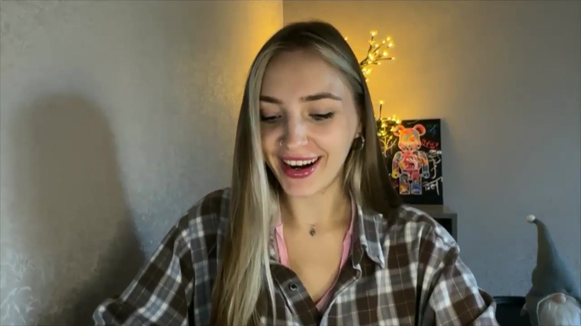 Gallery image thumbnail from My_Diana's myfreecams stream on, 10/09/2024, 13:47 image 3 of 20