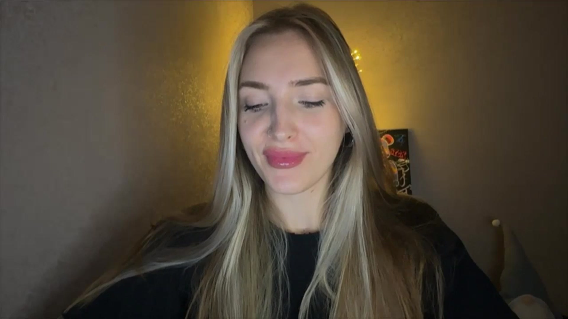 Gallery image thumbnail from My_Diana's myfreecams stream on, 10/09/2024, 20:35 image 10 of 20