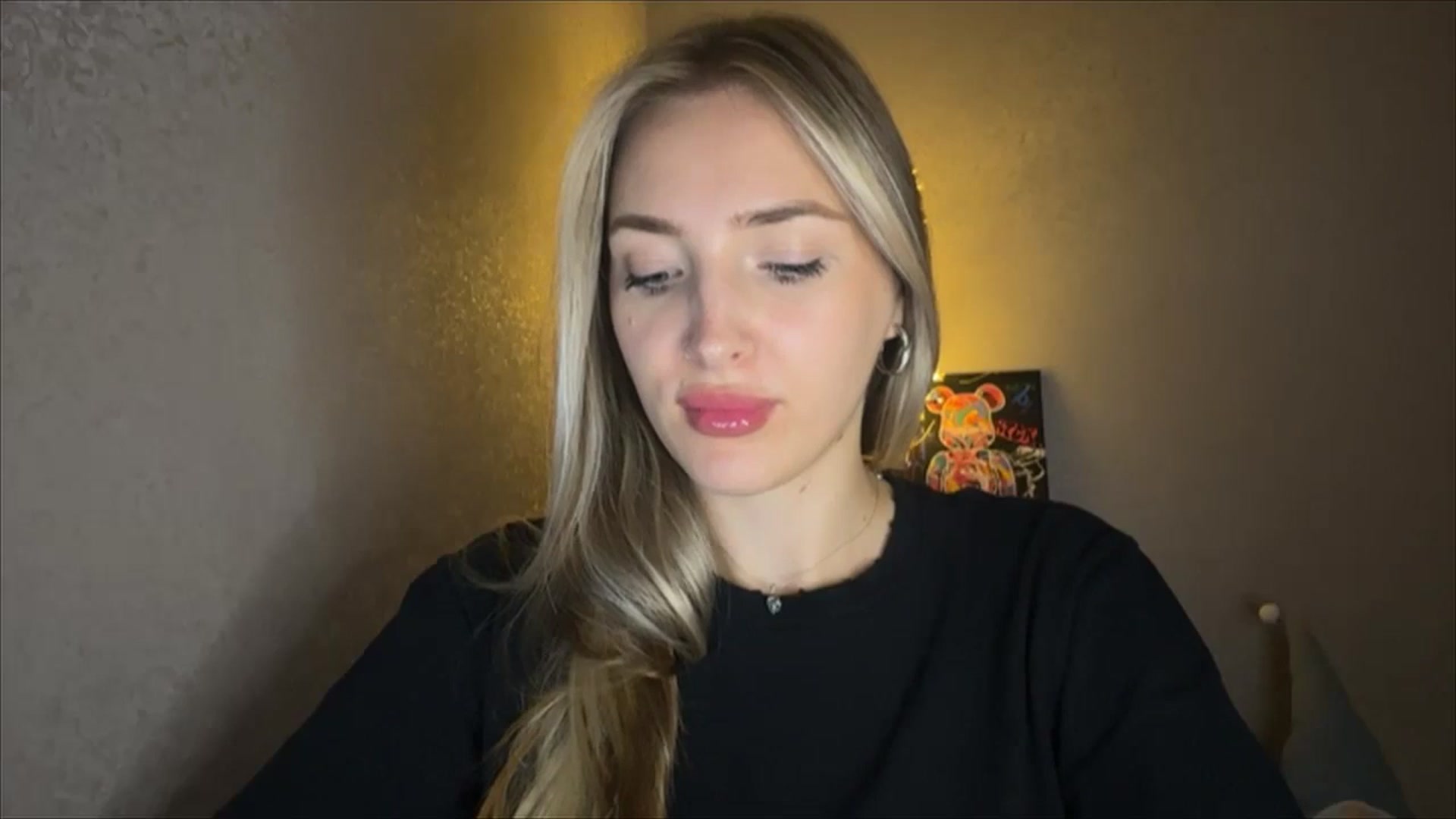 Gallery image thumbnail from My_Diana's myfreecams stream on, 10/09/2024, 20:35 image 7 of 20