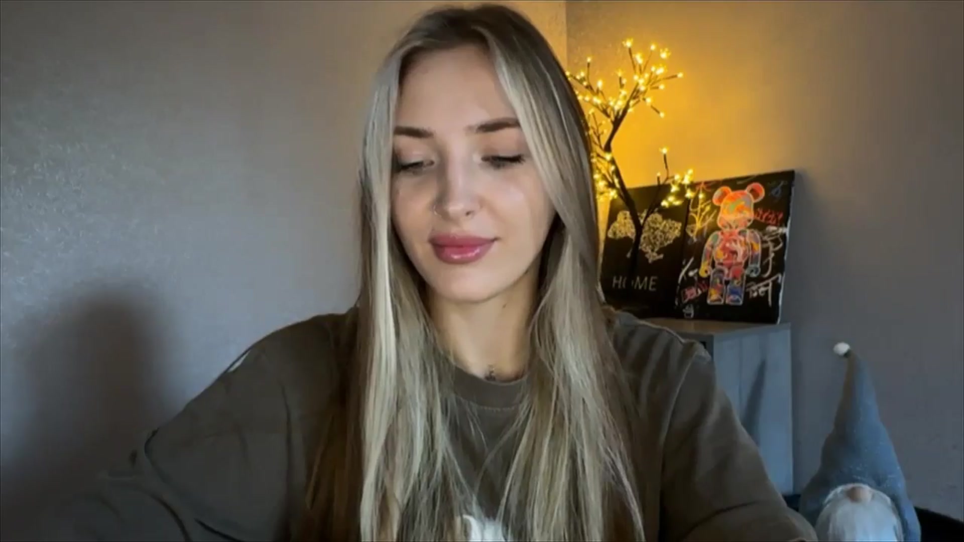 Gallery image thumbnail from My_Diana's myfreecams stream on, 10/10/2024, 13:34 image 3 of 20