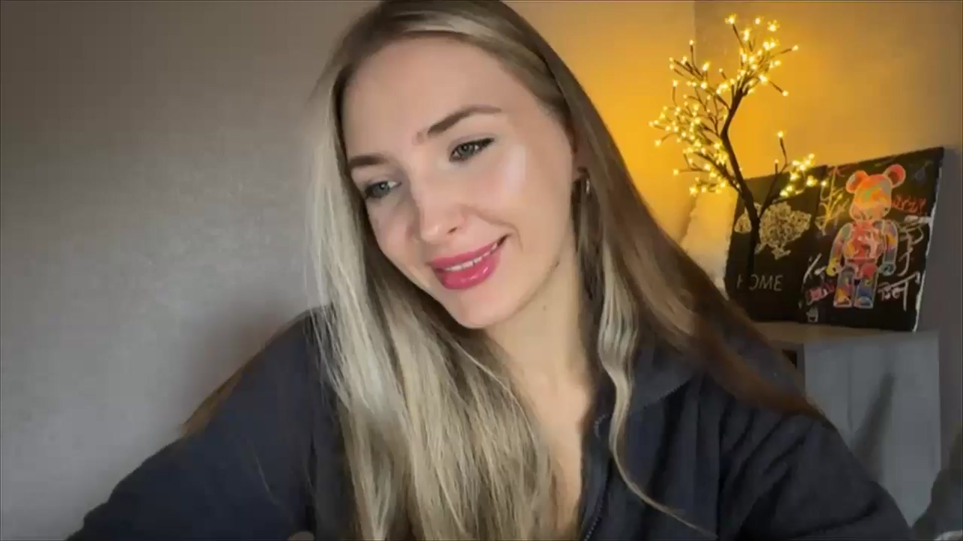 Gallery image thumbnail from My_Diana's myfreecams stream on, 10/11/2024, 13:39 image 18 of 20