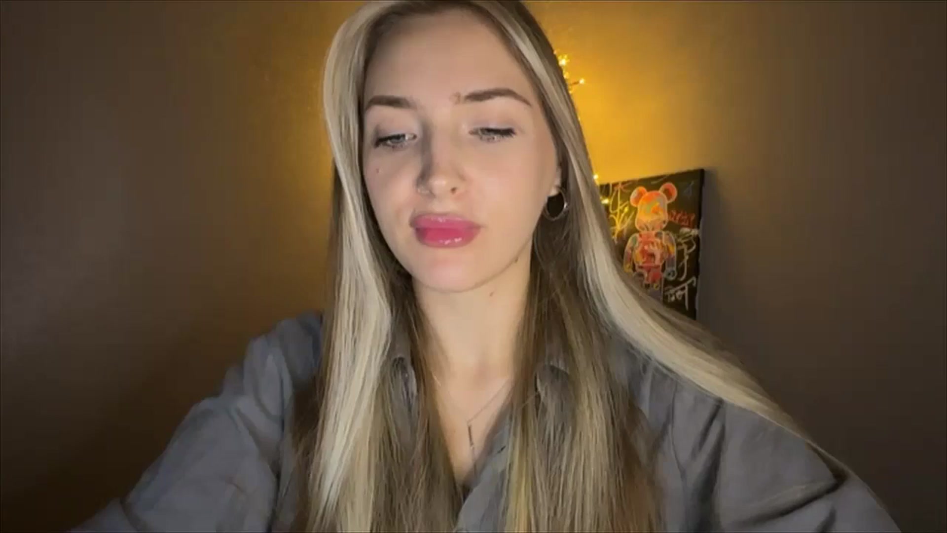 Gallery image thumbnail from My_Diana's myfreecams stream on, 10/12/2024, 21:03 image 1 of 20