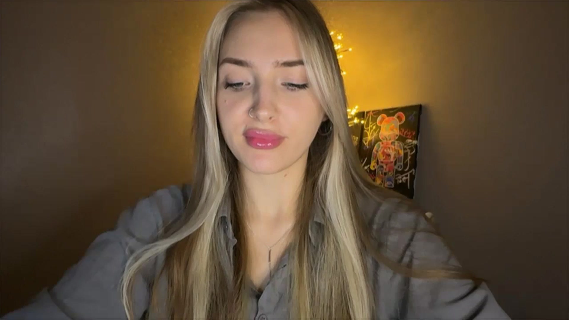 Gallery image thumbnail from My_Diana's myfreecams stream on, 10/12/2024, 21:03 image 3 of 20