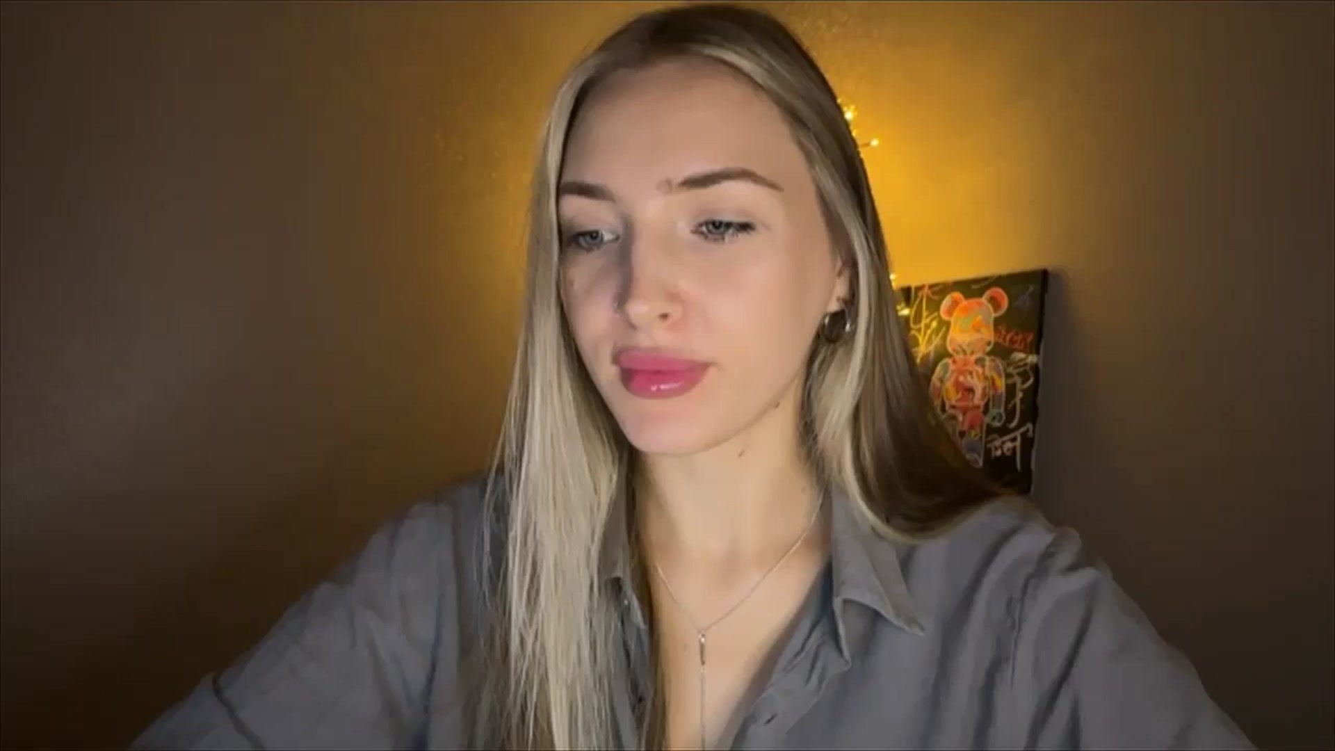 Gallery image thumbnail from My_Diana's myfreecams stream on, 10/12/2024, 21:03 image 15 of 20