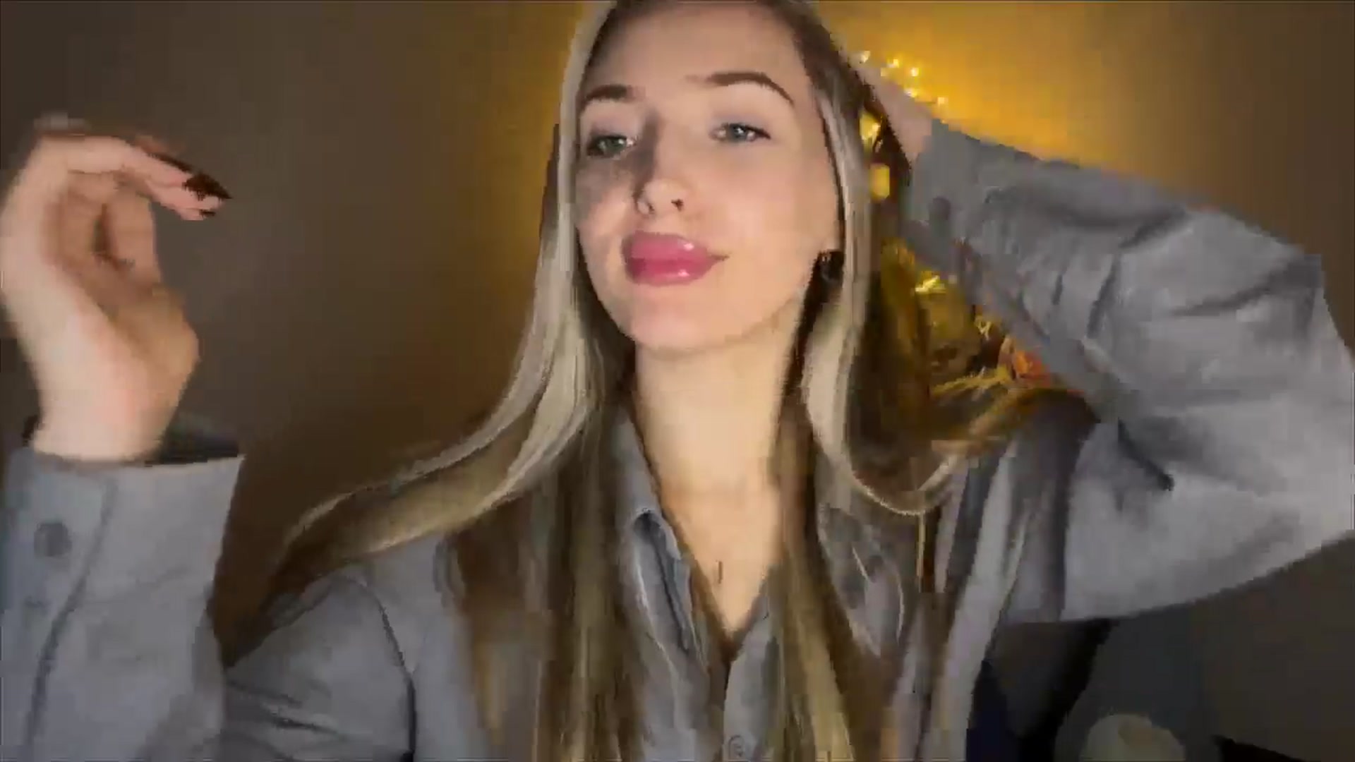 Gallery image thumbnail from My_Diana's myfreecams stream on, 10/12/2024, 21:03 image 20 of 20