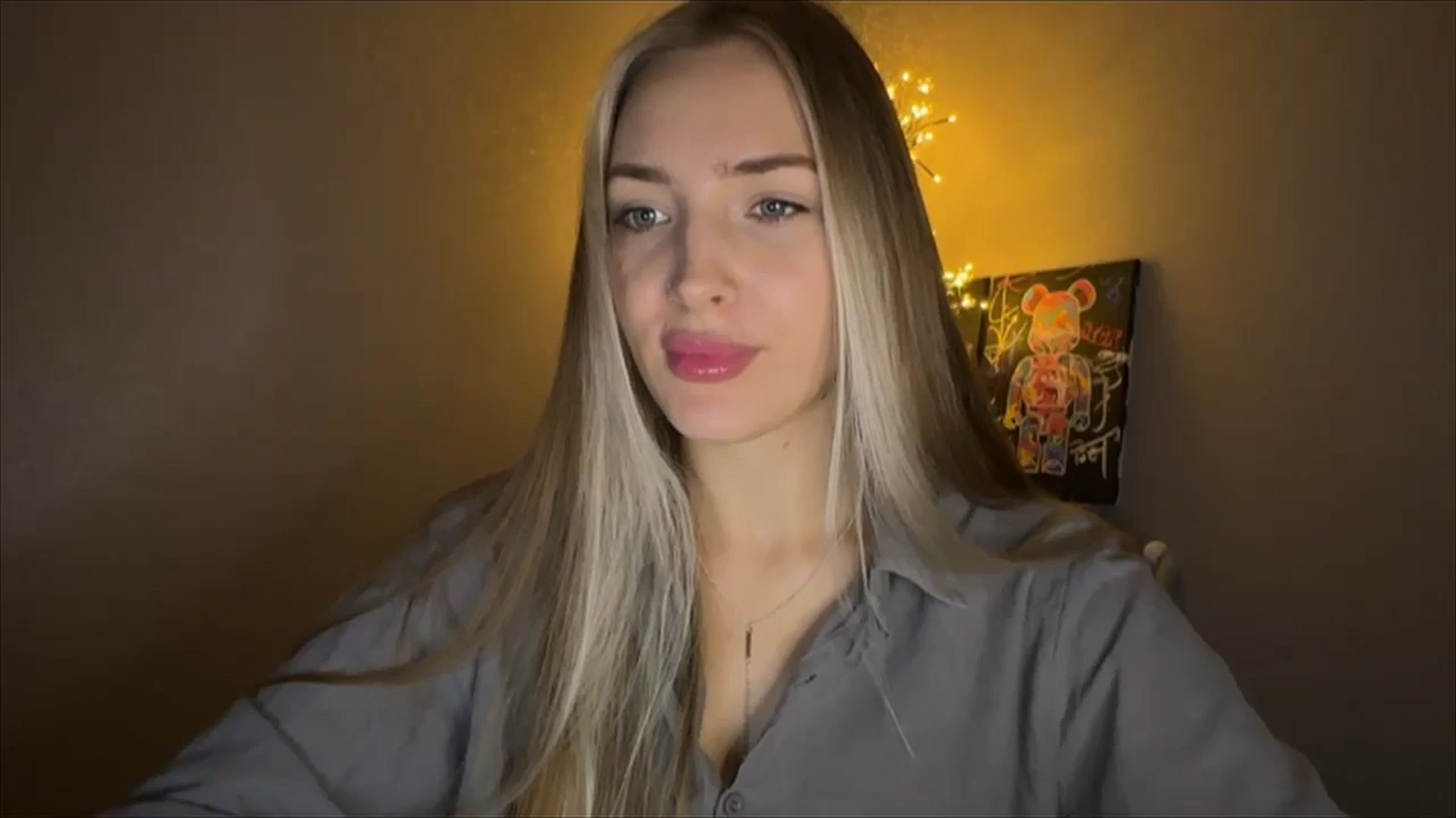 Gallery image thumbnail from My_Diana's myfreecams stream on, 10/12/2024, 21:03 image 12 of 20