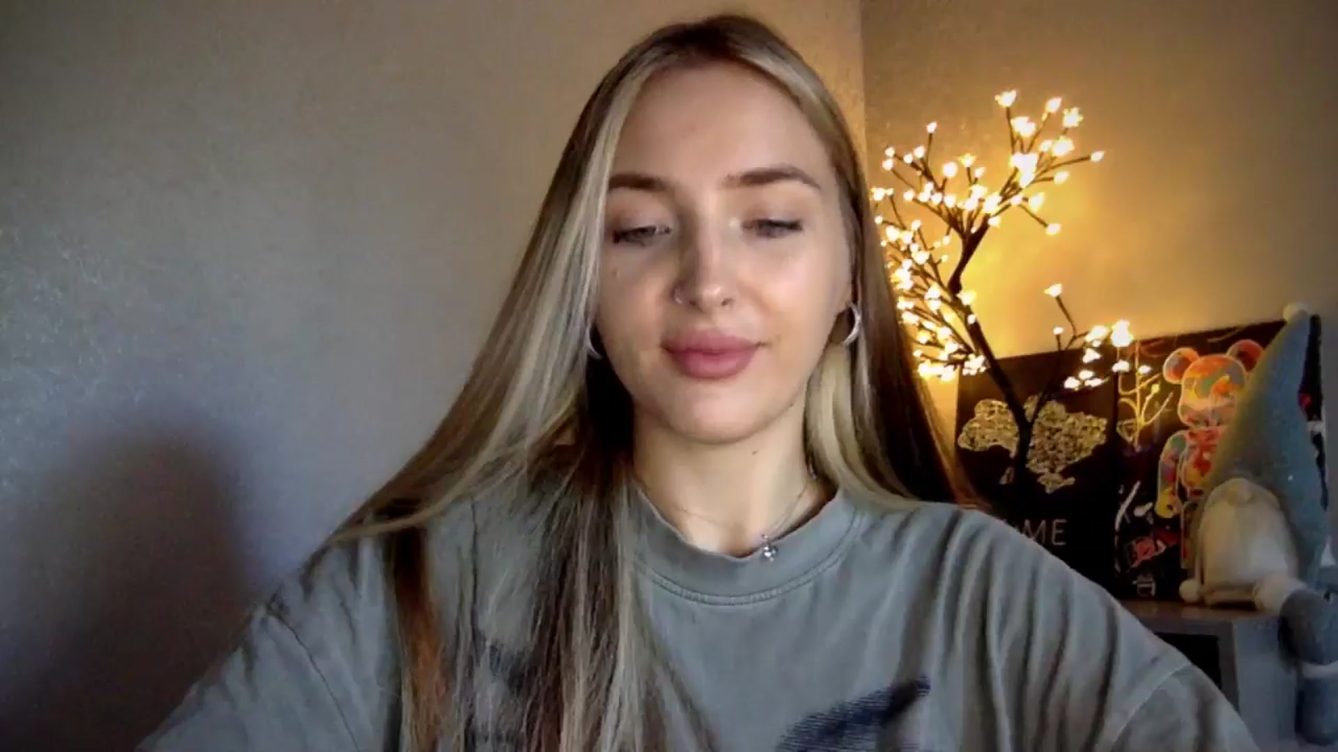 Gallery image thumbnail from My_Diana's myfreecams stream on, 10/14/2024, 12:51 image 6 of 20