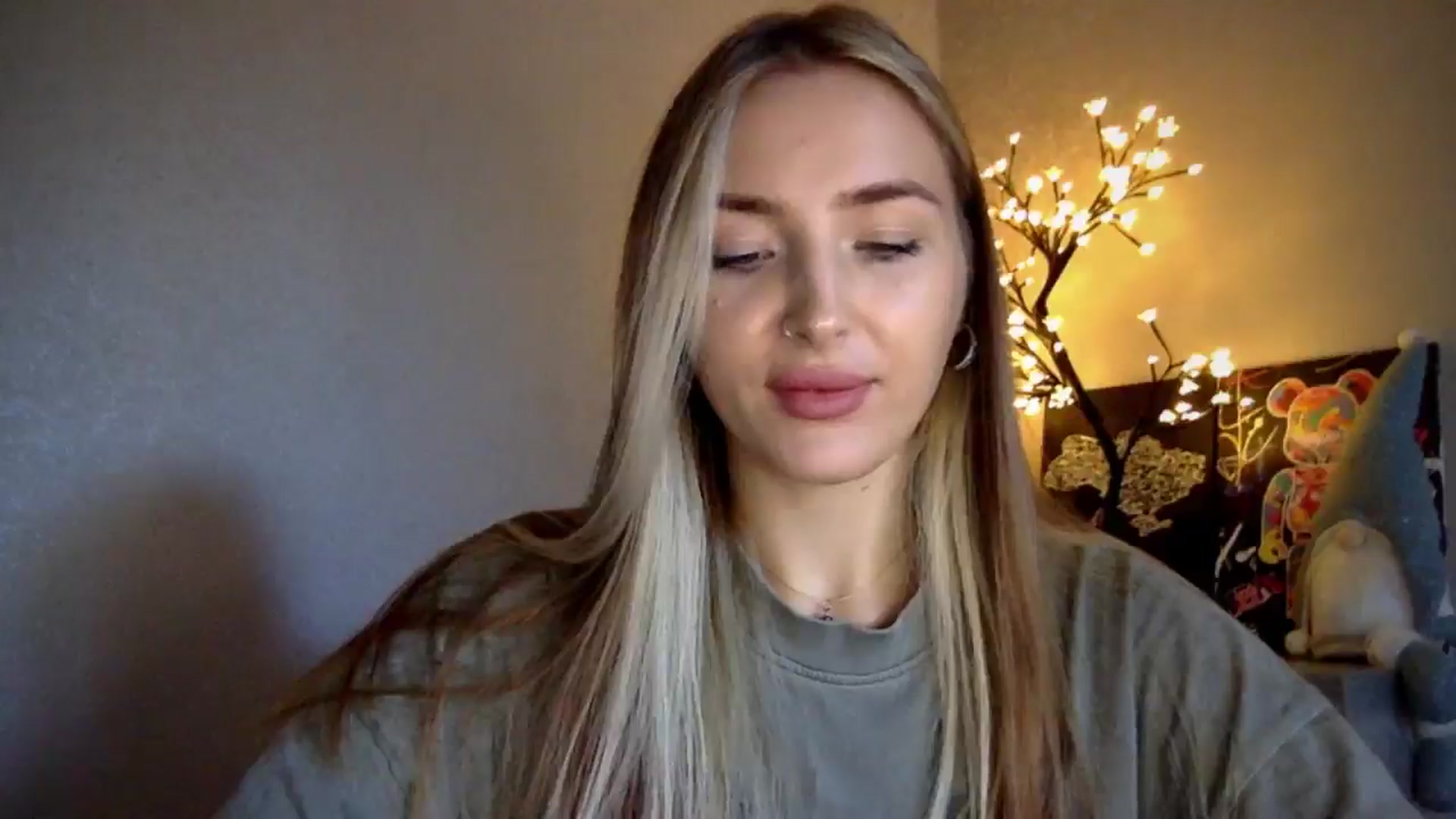 Gallery image thumbnail from My_Diana's myfreecams stream on, 10/14/2024, 12:51 image 19 of 20