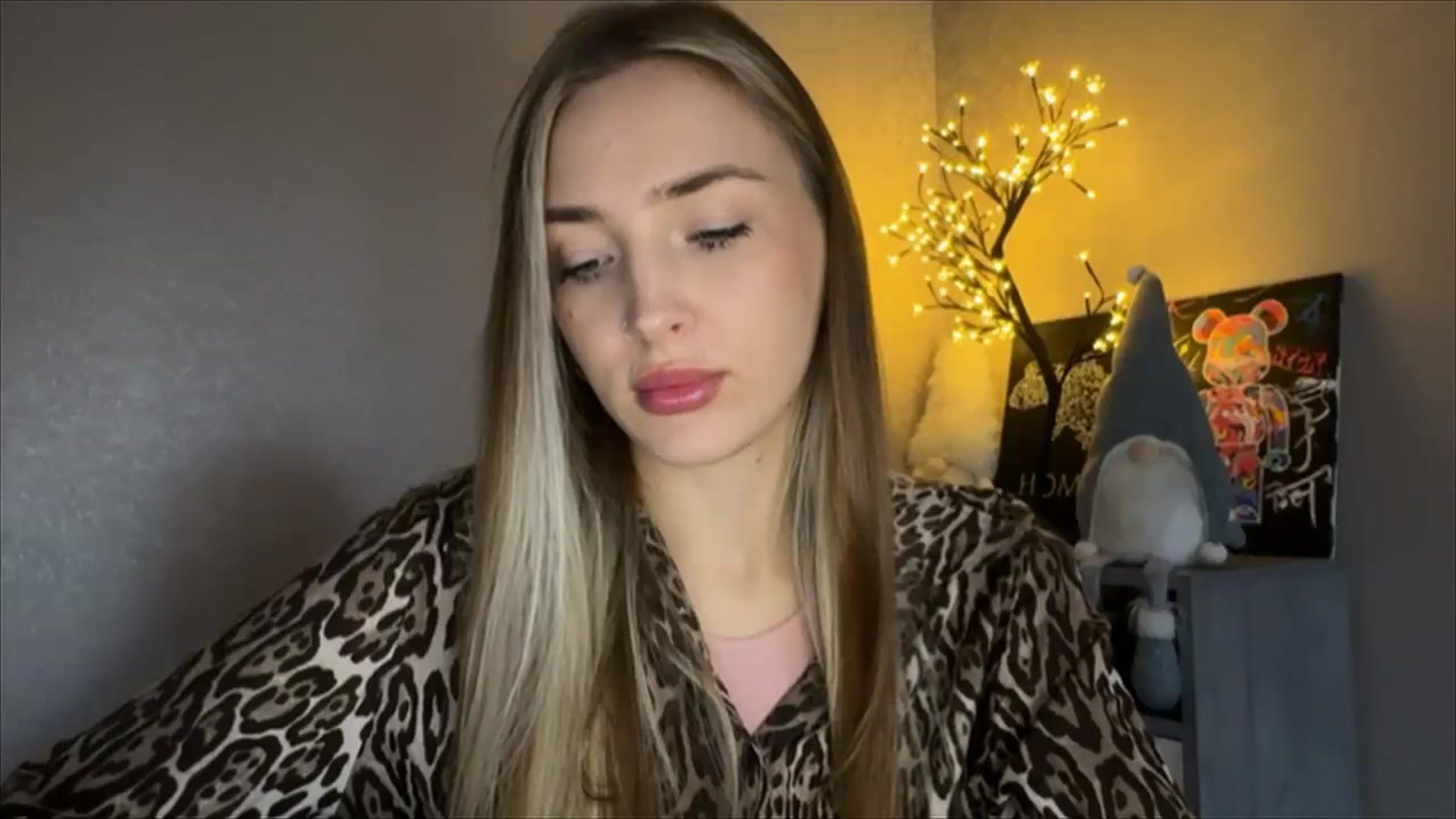 Gallery image thumbnail from My_Diana's myfreecams stream on, 10/15/2024, 13:47 image 19 of 20
