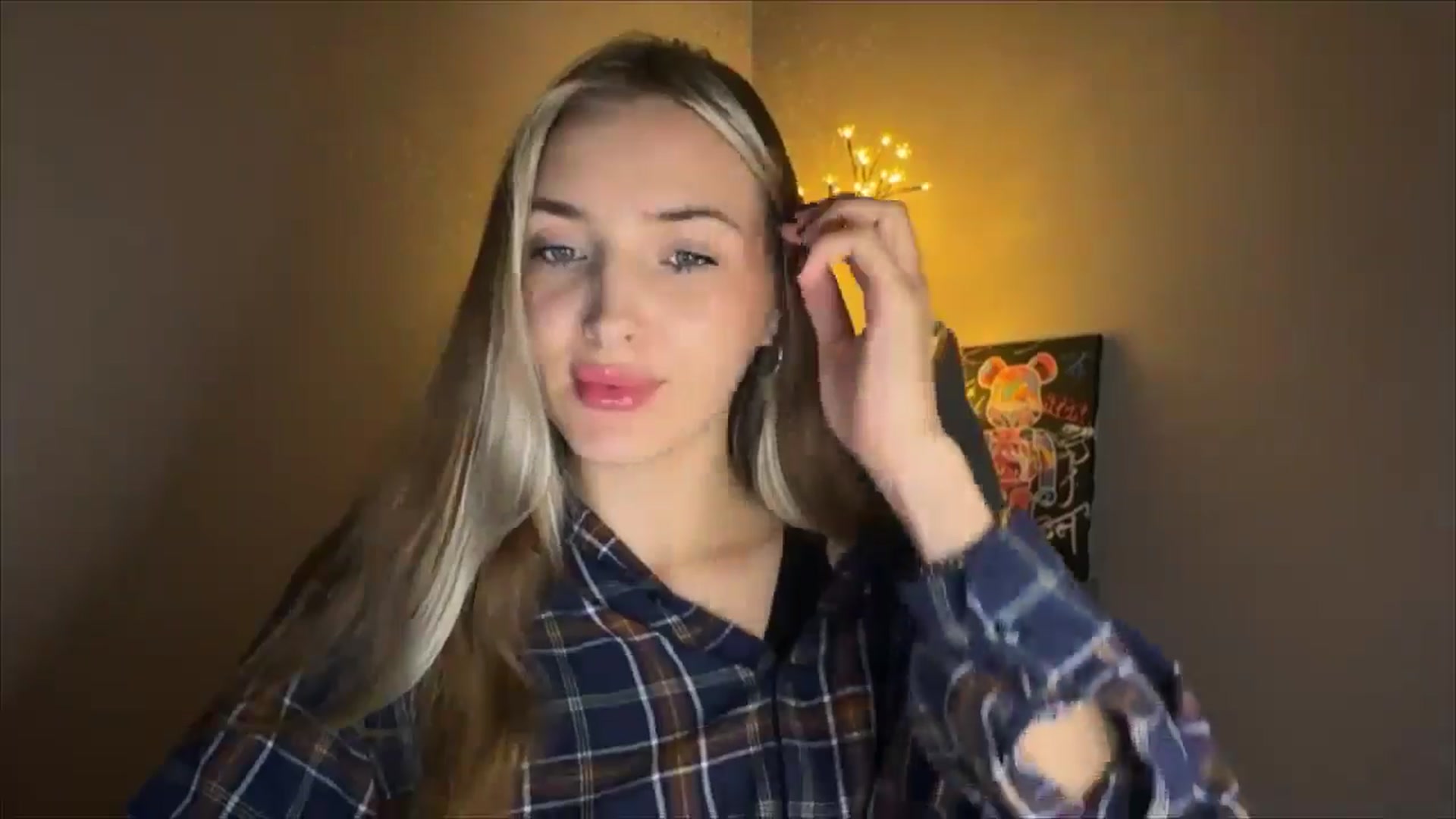 Gallery image thumbnail from My_Diana's myfreecams stream on, 10/15/2024, 22:03 image 2 of 20