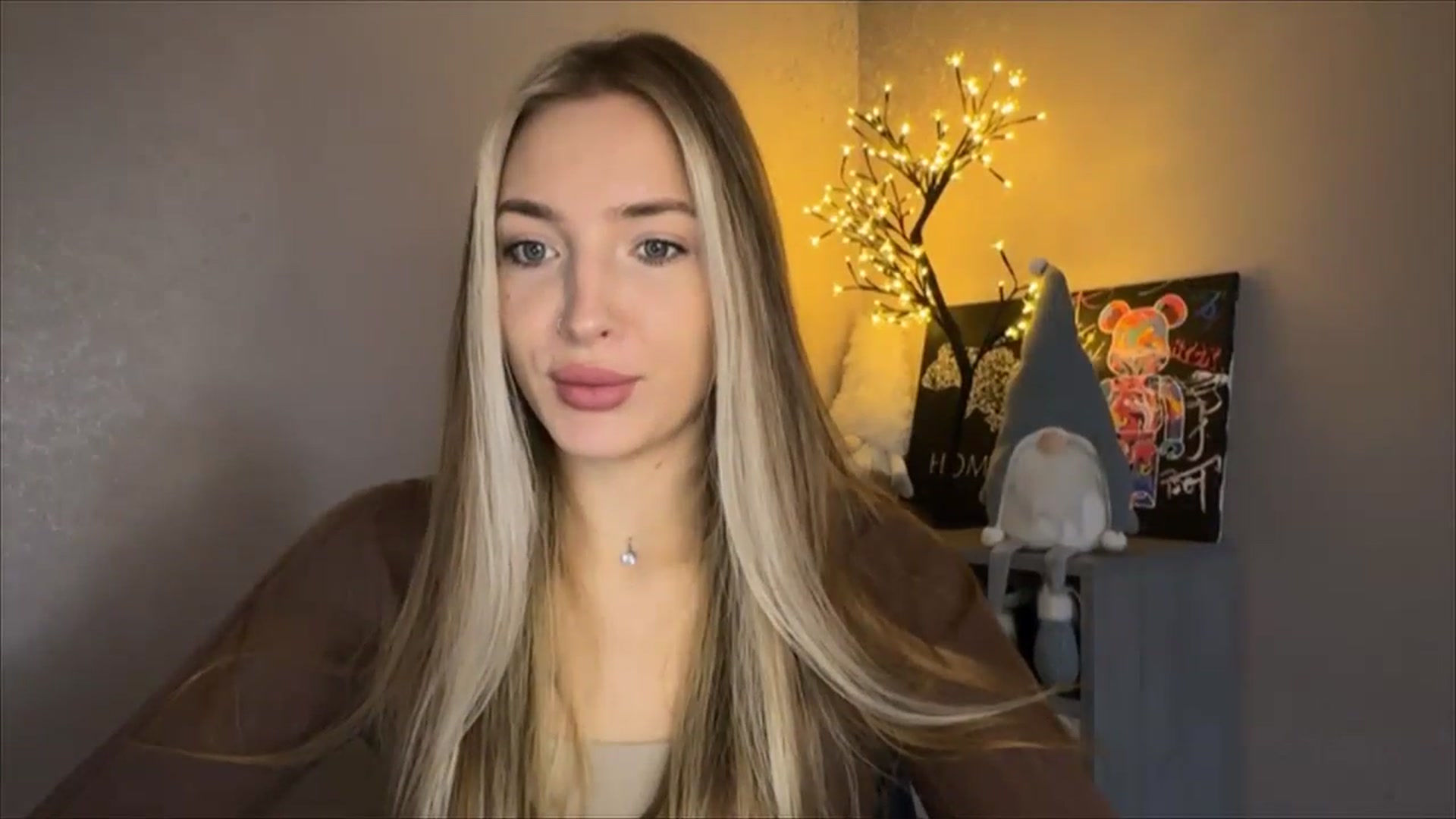 Gallery image thumbnail from My_Diana's myfreecams stream on, 10/19/2024, 12:34 image 5 of 20