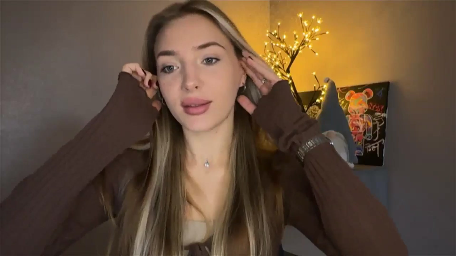 Gallery image thumbnail from My_Diana's myfreecams stream on, 10/19/2024, 12:34 image 10 of 20