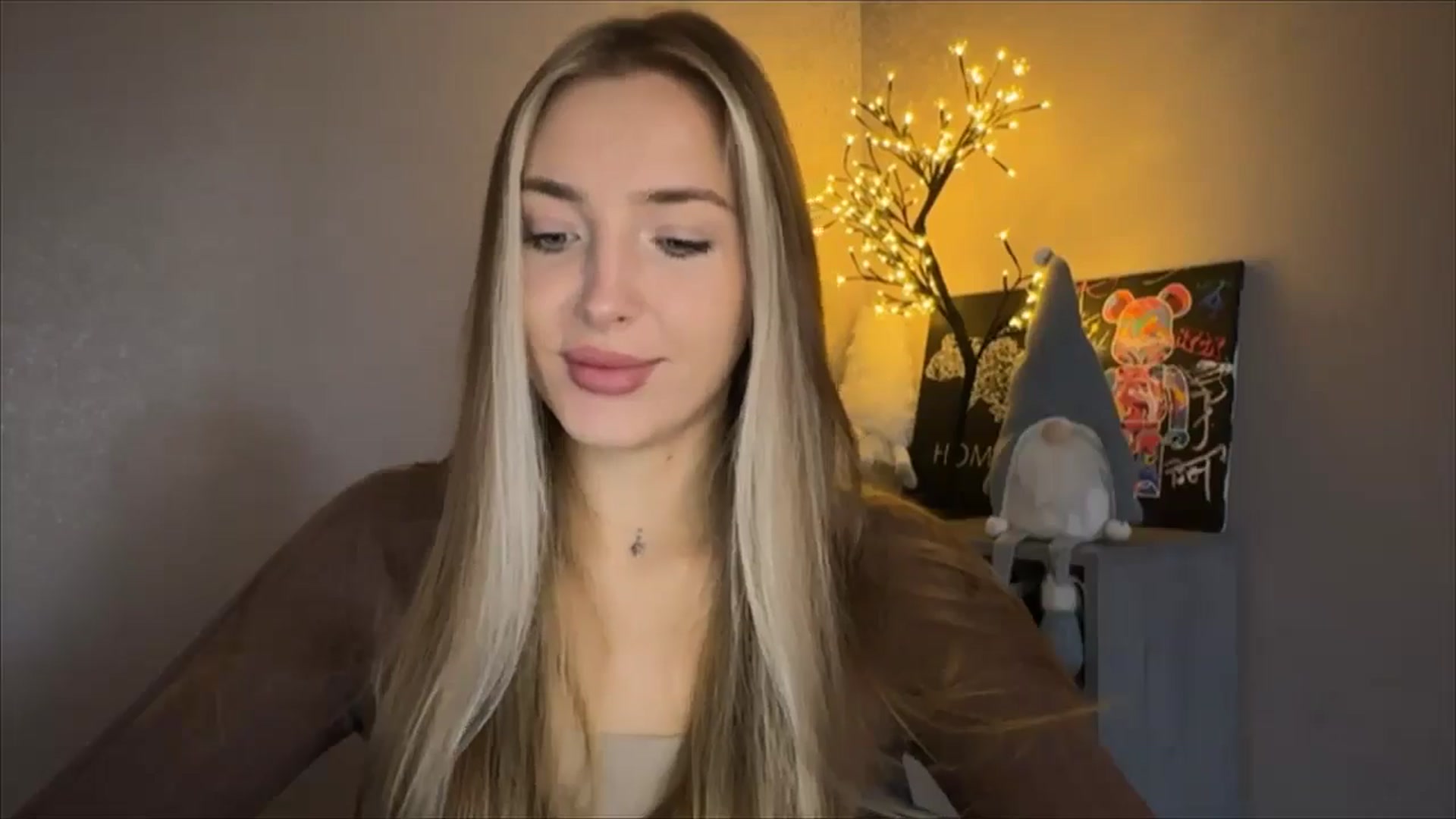Gallery image thumbnail from My_Diana's myfreecams stream on, 10/19/2024, 12:34 image 8 of 20
