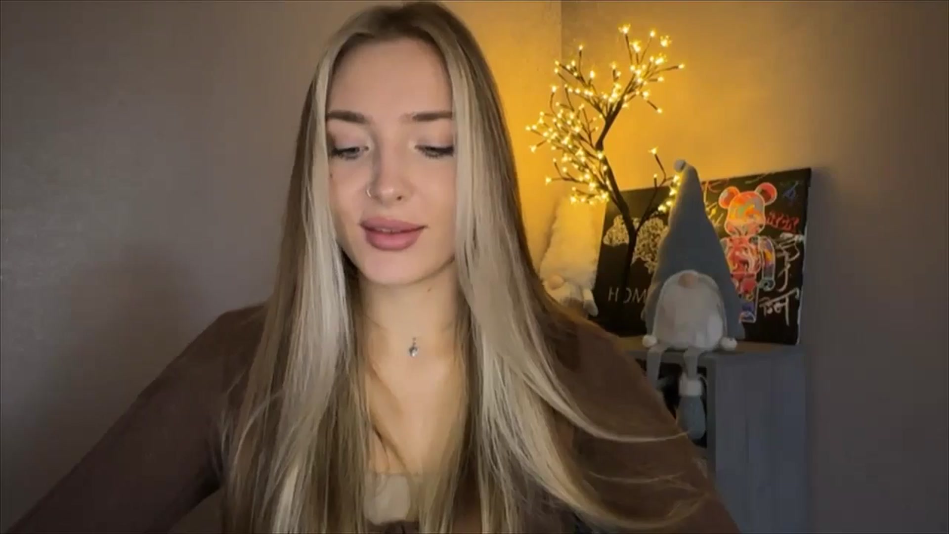 Gallery image thumbnail from My_Diana's myfreecams stream on, 10/19/2024, 12:34 image 17 of 20