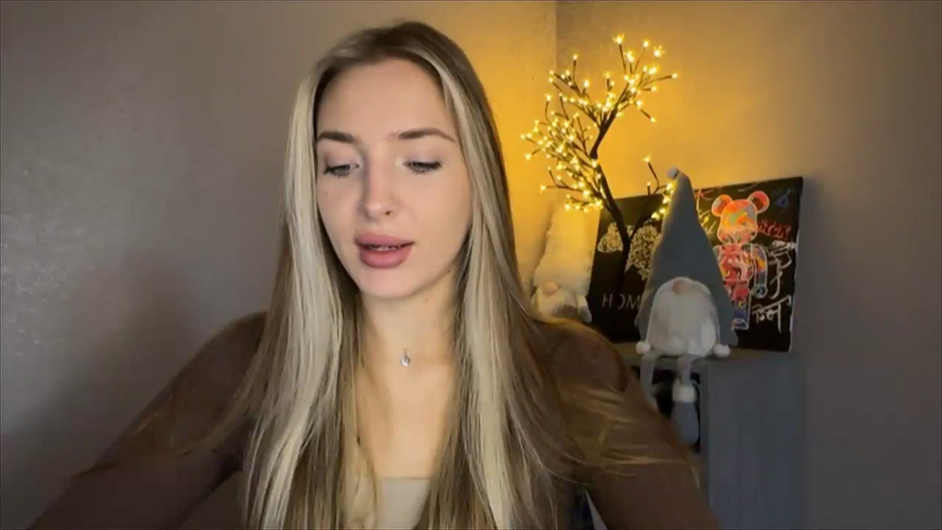 Gallery image thumbnail from My_Diana's myfreecams stream on, 10/19/2024, 12:34 image 3 of 20