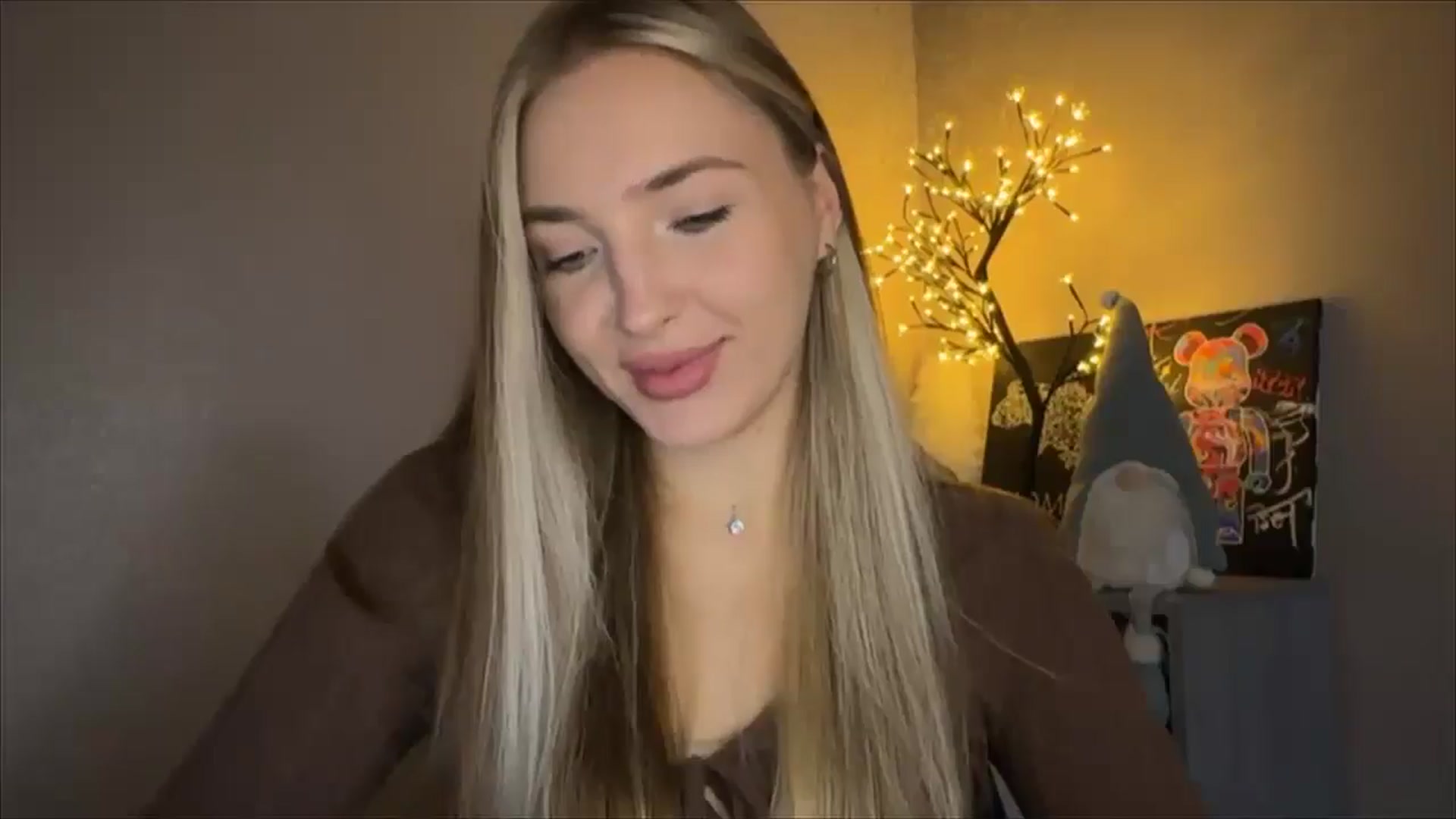 Gallery image thumbnail from My_Diana's myfreecams stream on, 10/19/2024, 13:06 image 14 of 20