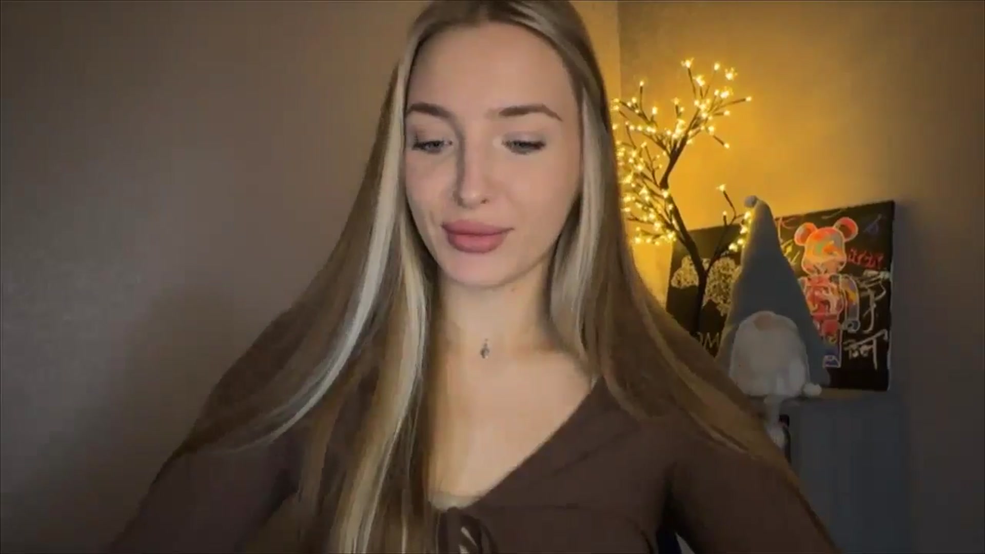 Gallery image thumbnail from My_Diana's myfreecams stream on, 10/19/2024, 13:06 image 18 of 20