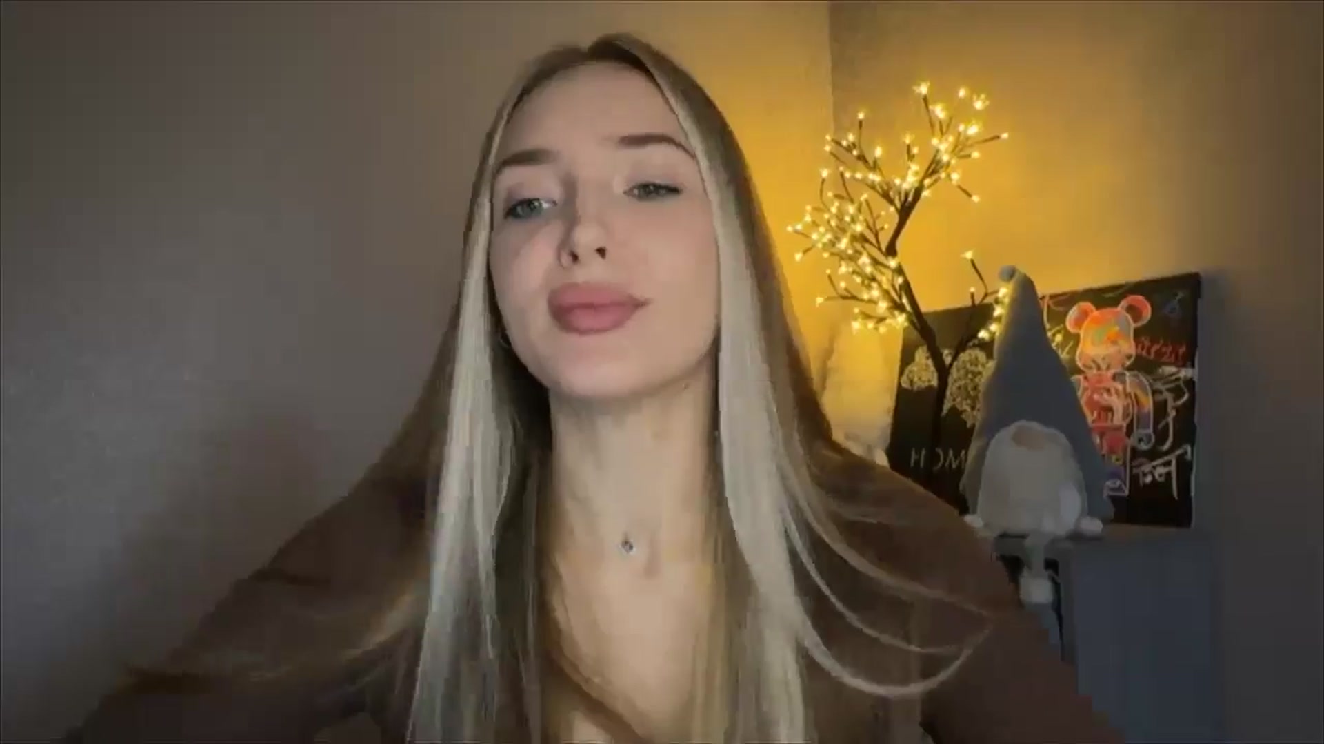 Gallery image thumbnail from My_Diana's myfreecams stream on, 10/19/2024, 13:06 image 8 of 20