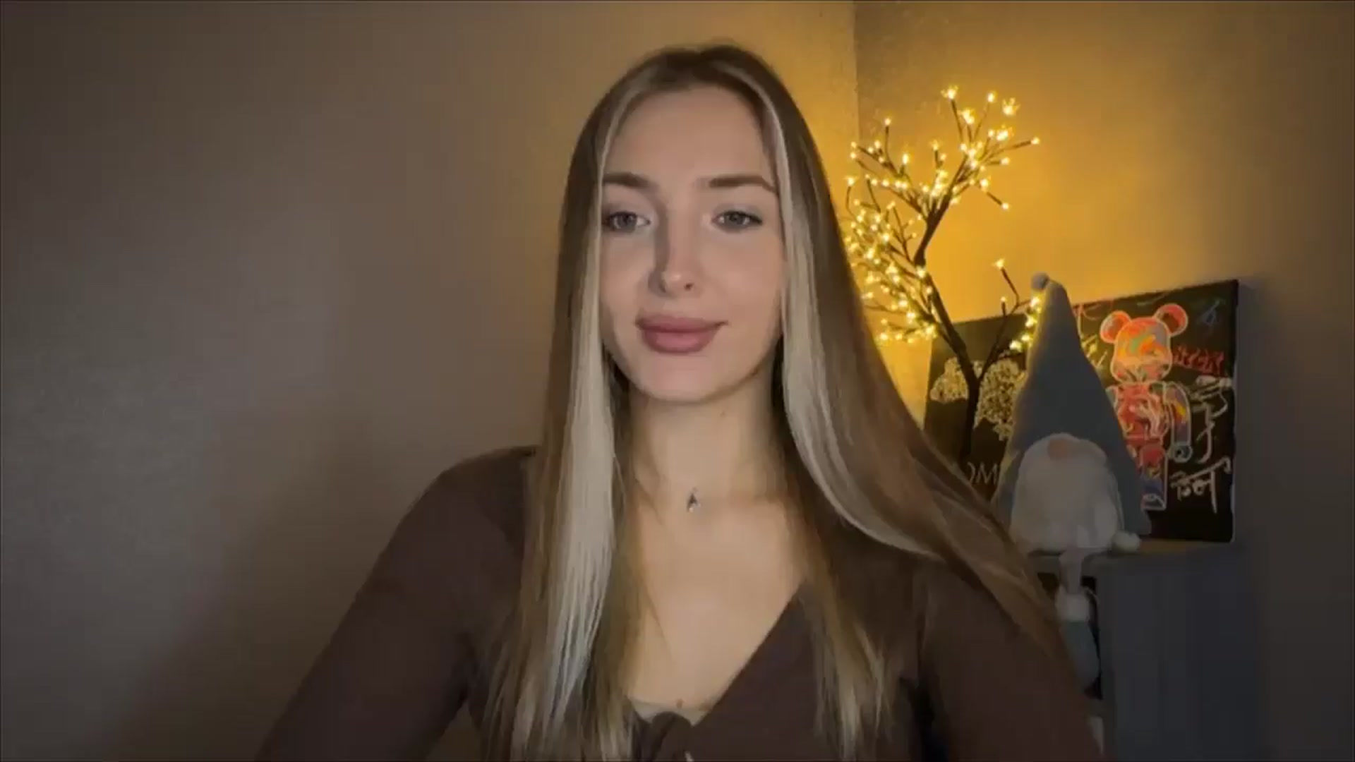 Gallery image thumbnail from My_Diana's myfreecams stream on, 10/19/2024, 13:45 image 8 of 20