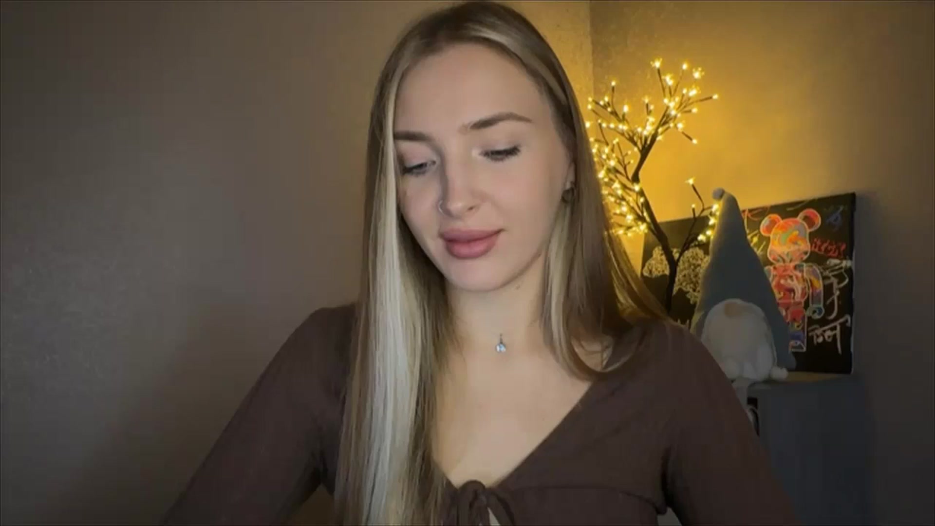 Gallery image thumbnail from My_Diana's myfreecams stream on, 10/19/2024, 13:45 image 19 of 20